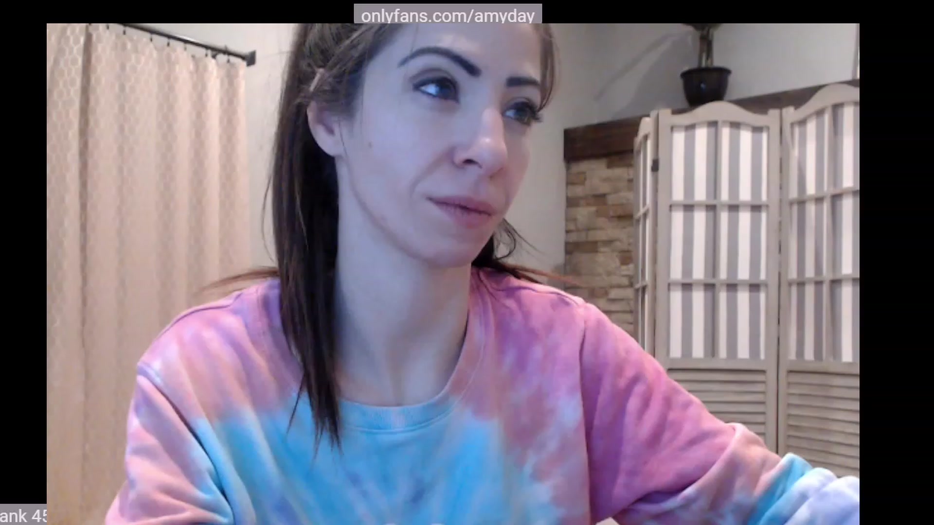Gallery image thumbnail from AmyDay's myfreecams stream on, 02/07/2024, 07:31 image 2 of 20