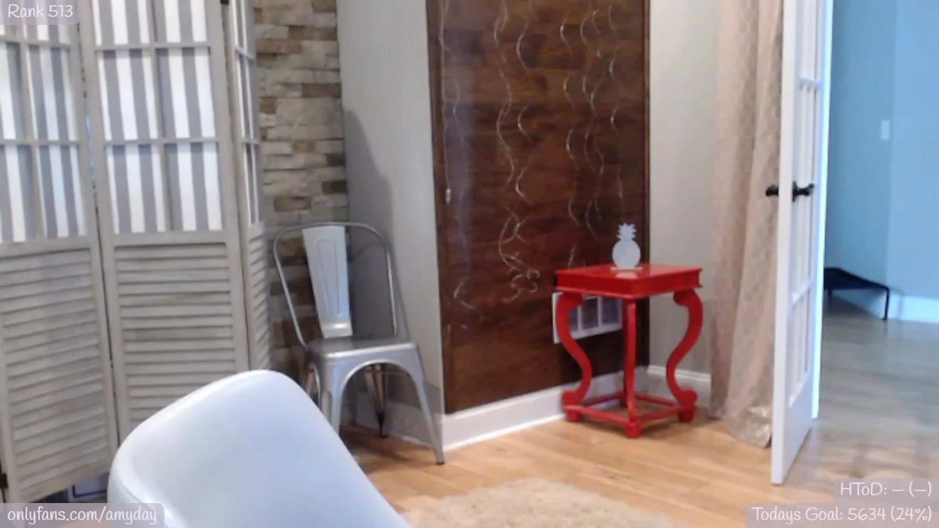 Gallery image thumbnail from AmyDay's myfreecams stream on, 02/15/2024, 17:13 image 2 of 20