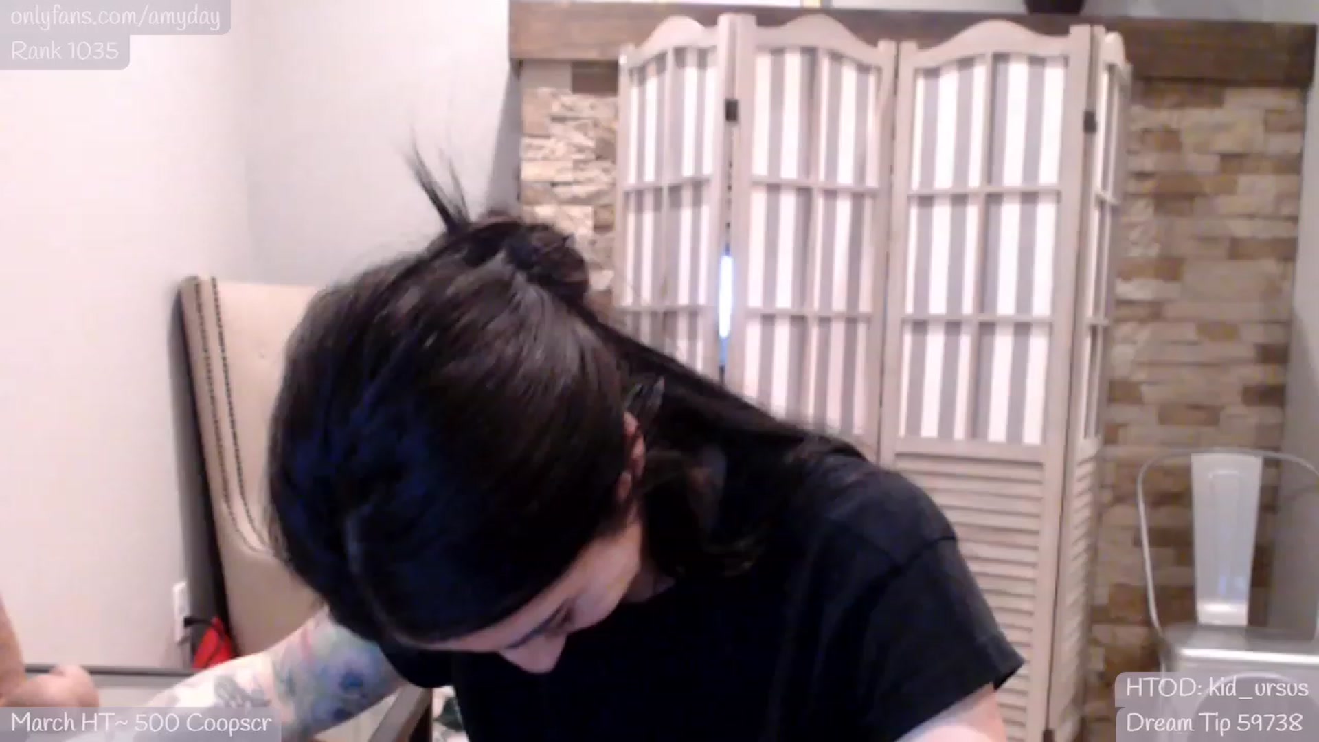 Gallery image thumbnail from AmyDay's myfreecams stream on, 03/05/2024, 18:30 image 17 of 20