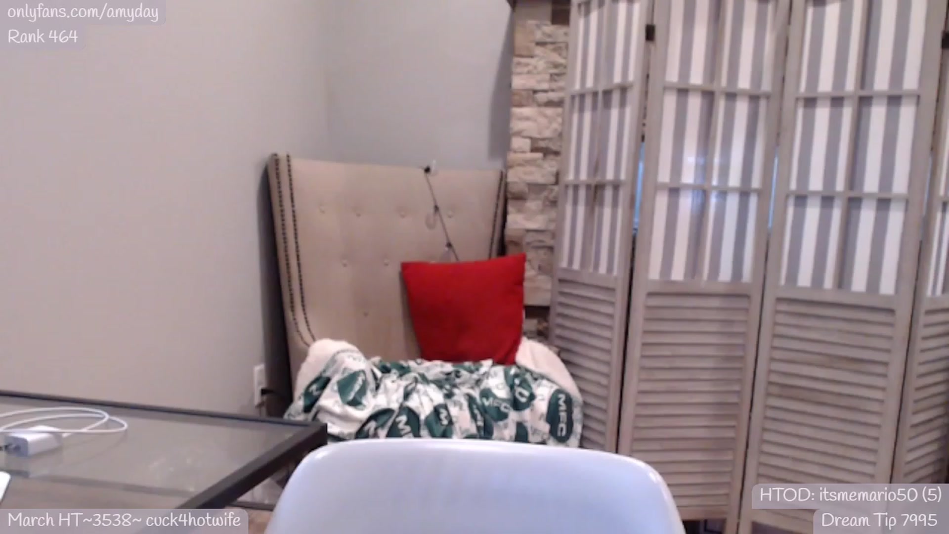 Gallery image thumbnail from AmyDay's myfreecams stream on, 03/08/2024, 18:54 image 16 of 20