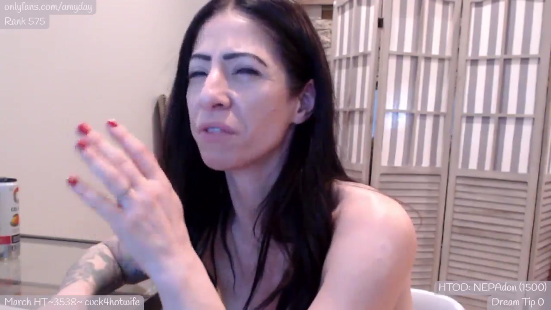 Gallery image thumbnail from AmyDay's myfreecams stream on, 03/22/2024, 17:52 image 9 of 20