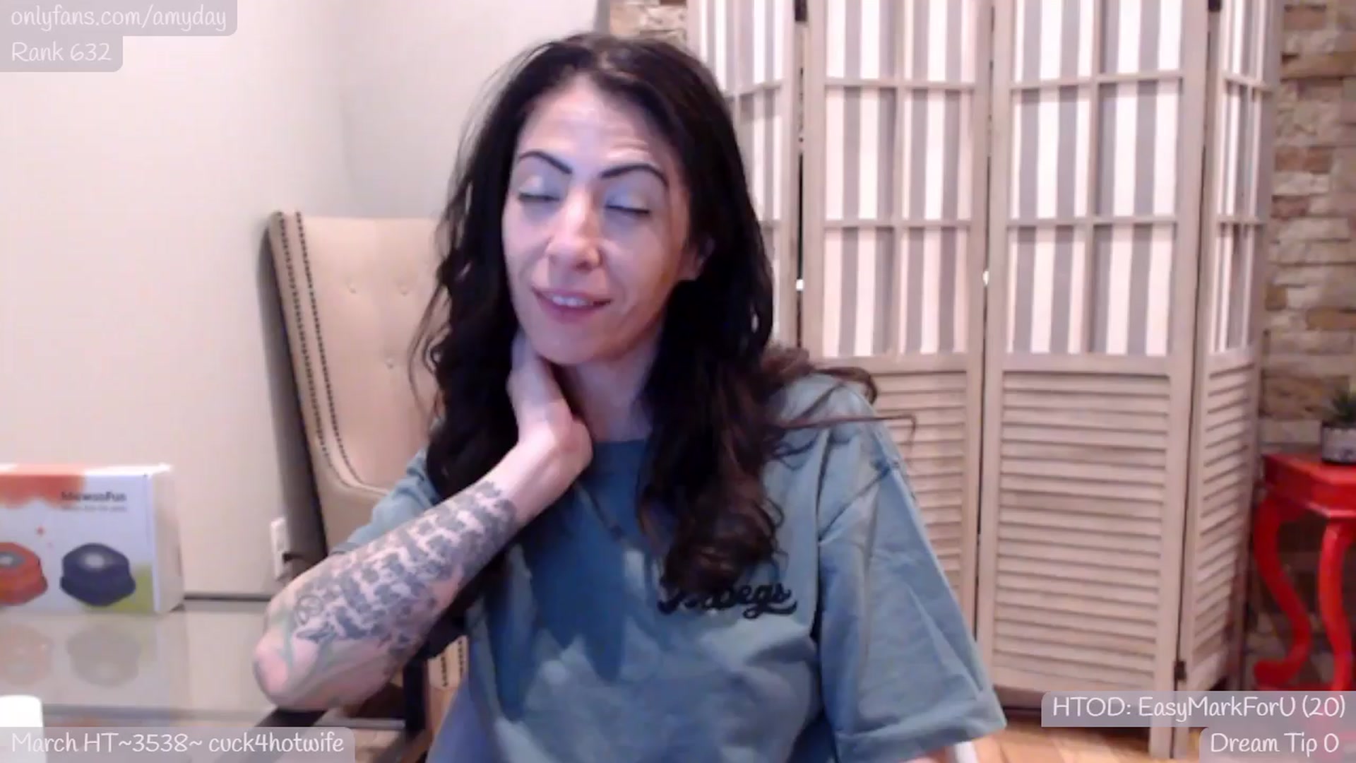 Gallery image thumbnail from AmyDay's myfreecams stream on, 03/25/2024, 06:24 image 3 of 20