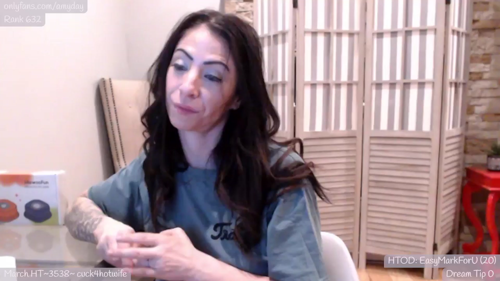 Gallery image thumbnail from AmyDay's myfreecams stream on, 03/25/2024, 06:24 image 13 of 20