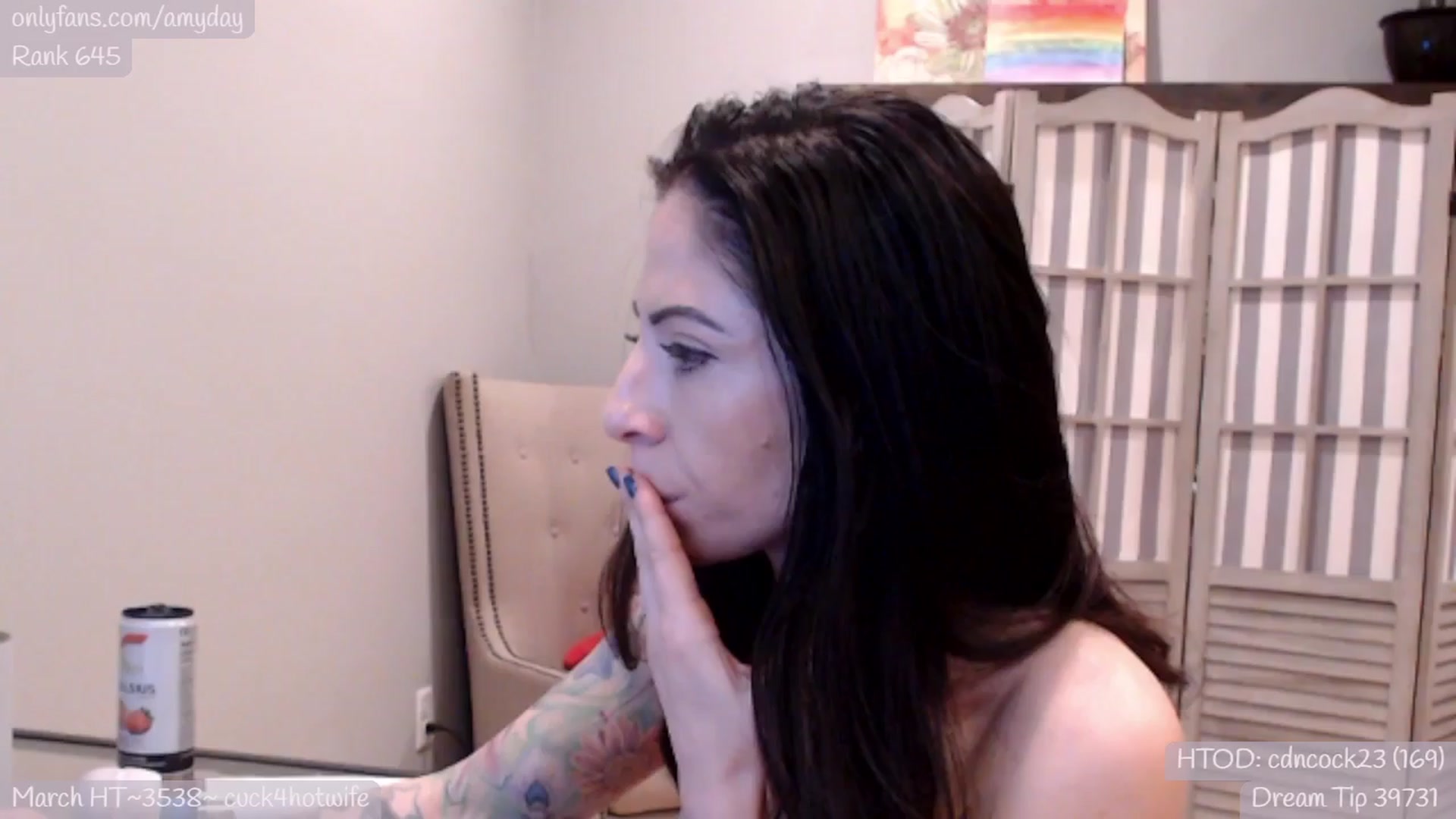 Gallery image thumbnail from AmyDay's myfreecams stream on, 03/26/2024, 06:35 image 6 of 20