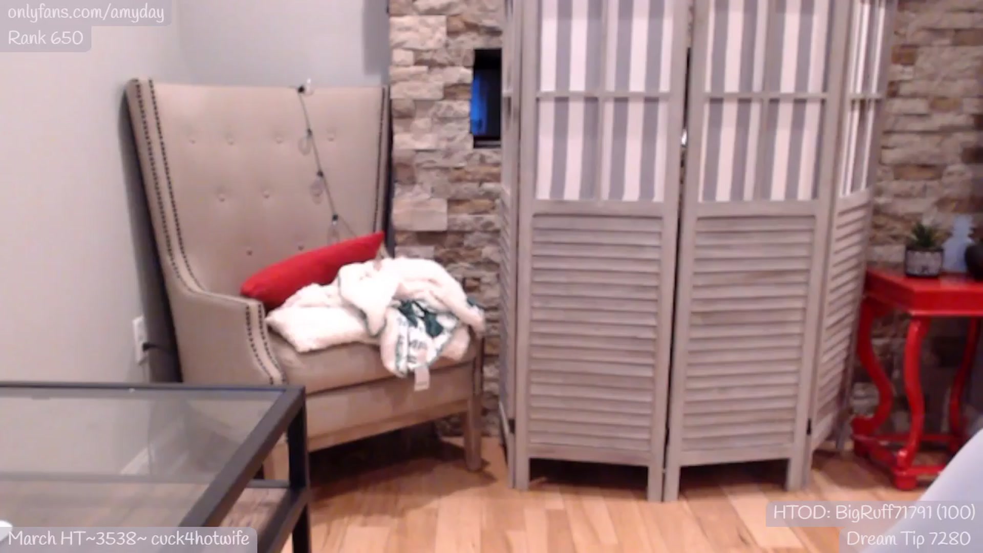 Gallery image thumbnail from AmyDay's myfreecams stream on, 03/27/2024, 05:03 image 12 of 20