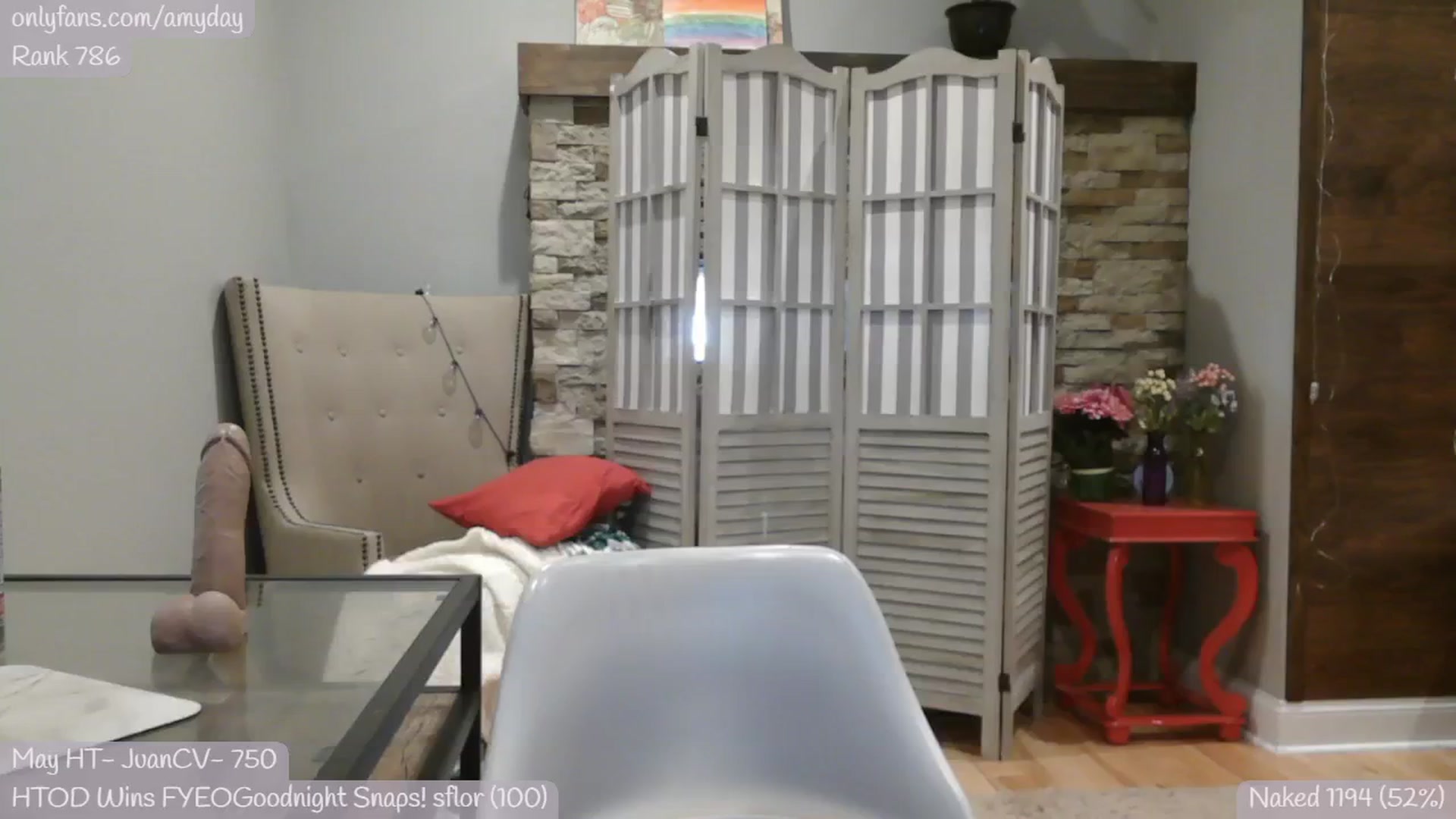 Gallery image thumbnail from AmyDay's myfreecams stream on, 05/07/2024, 17:06 image 14 of 20