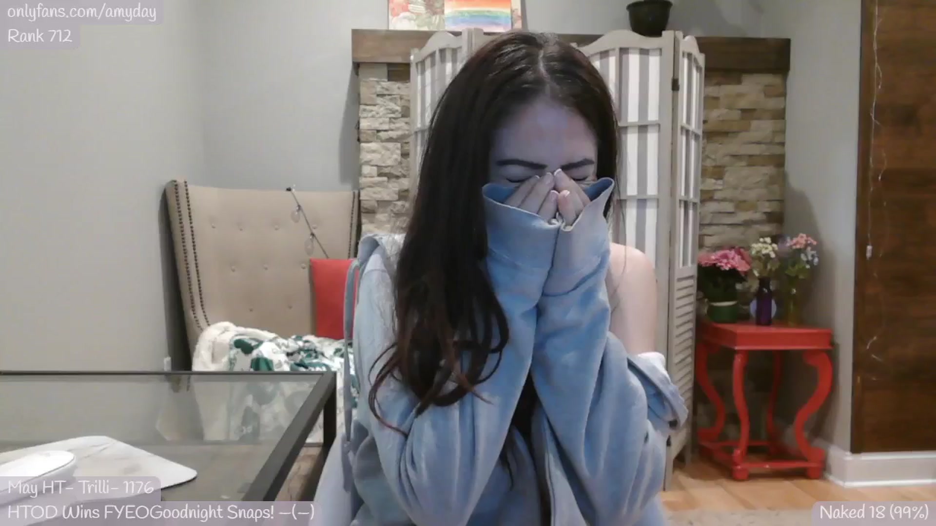 Gallery image thumbnail from AmyDay's myfreecams stream on, 05/07/2024, 17:42 image 10 of 20