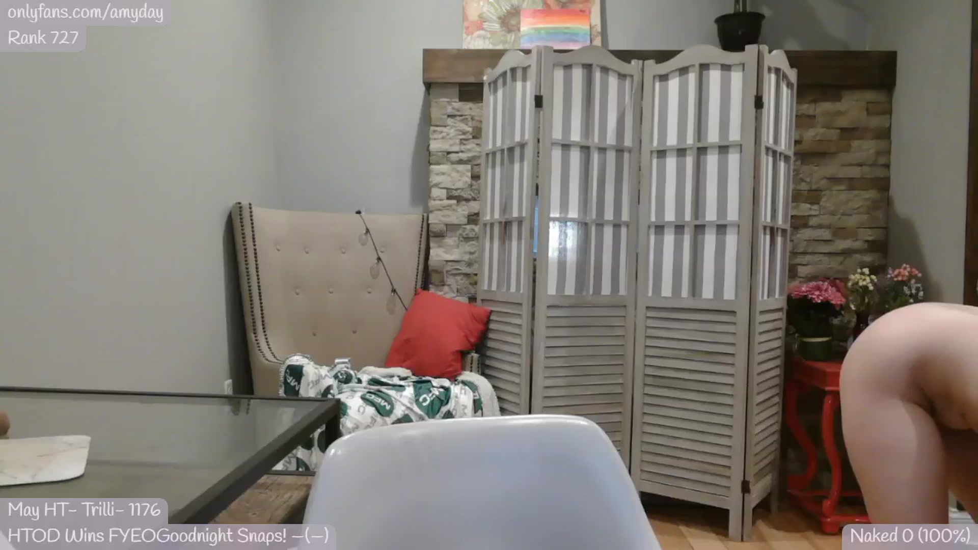 Gallery image thumbnail from AmyDay's myfreecams stream on, 05/08/2024, 14:40 image 12 of 20