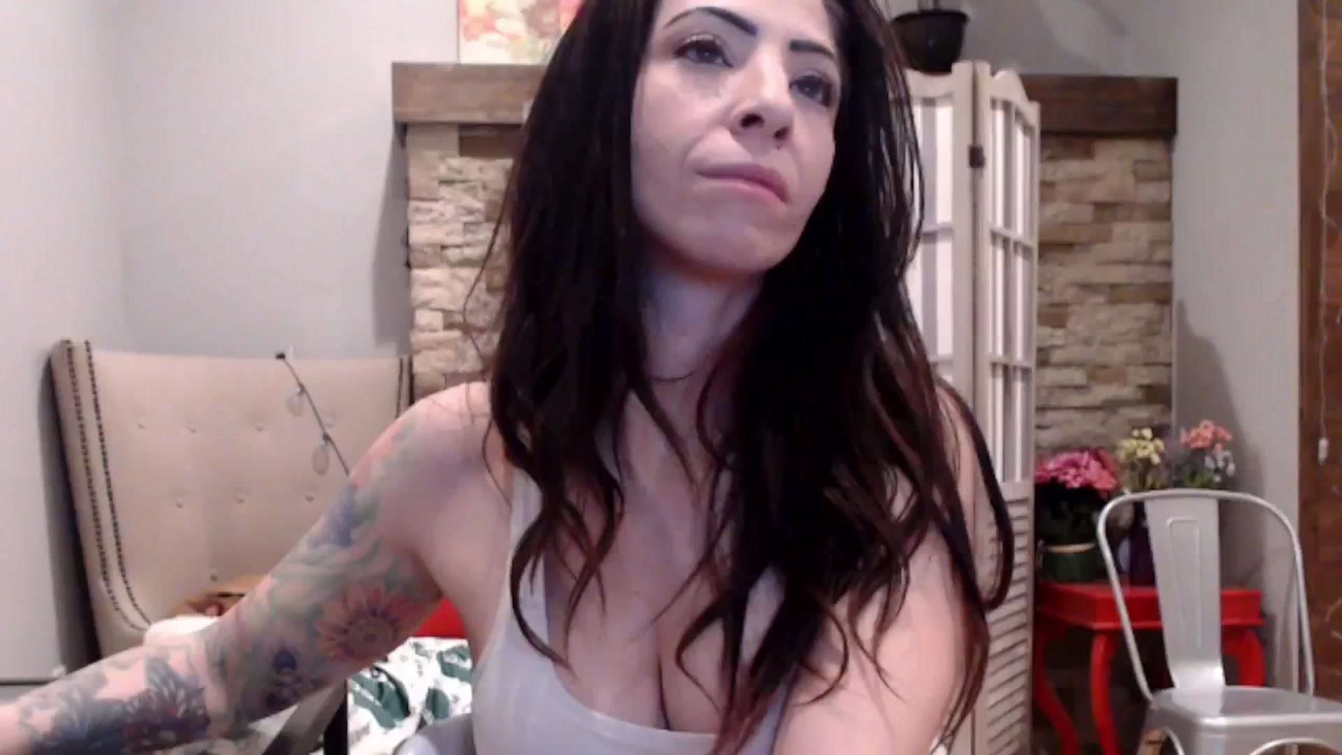 Gallery image thumbnail from AmyDay's myfreecams stream on, 05/15/2024, 16:55 image 9 of 20