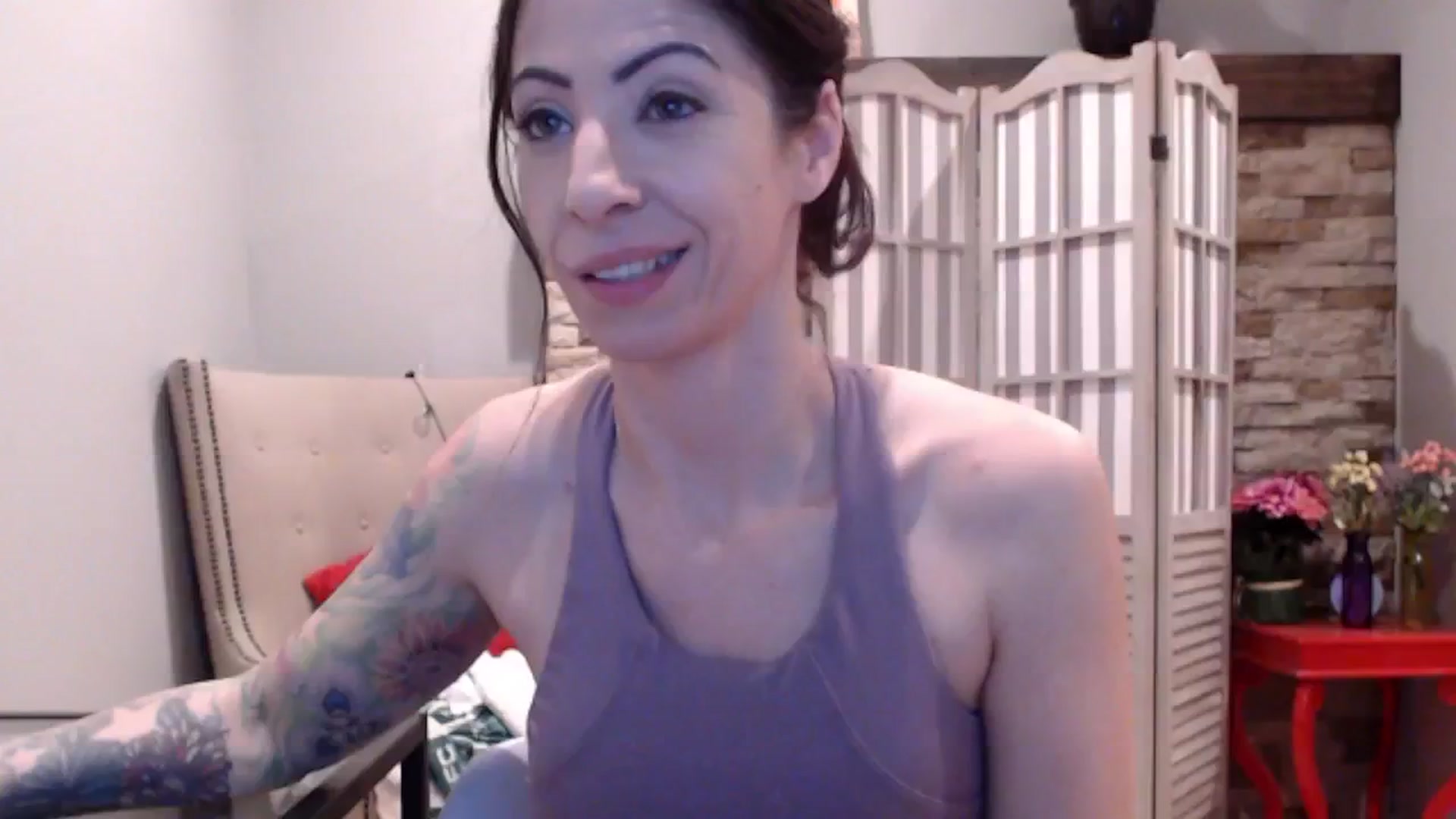 Gallery image thumbnail from AmyDay's myfreecams stream on, 05/16/2024, 18:02 image 7 of 20