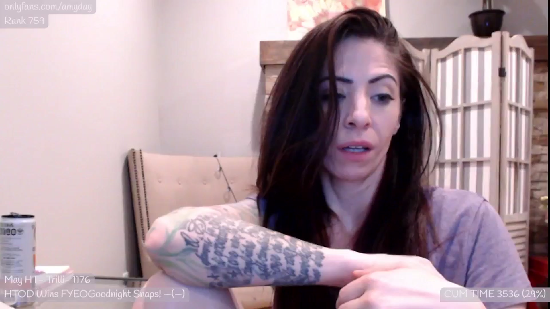 Gallery image thumbnail from AmyDay's myfreecams stream on, 05/20/2024, 06:16 image 17 of 20