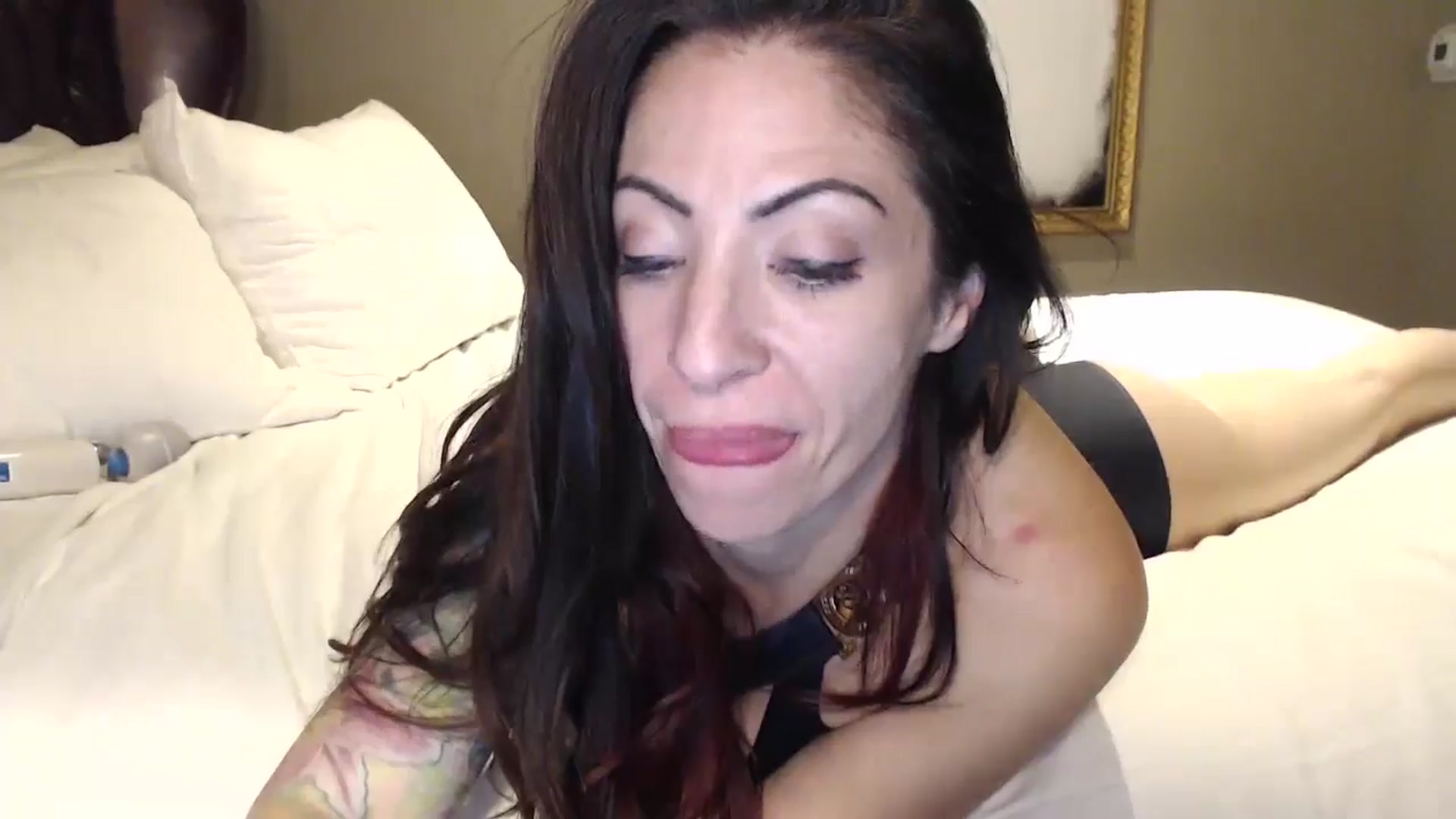Gallery image thumbnail from AmyDay's myfreecams stream on, 05/24/2024, 07:06 image 11 of 20