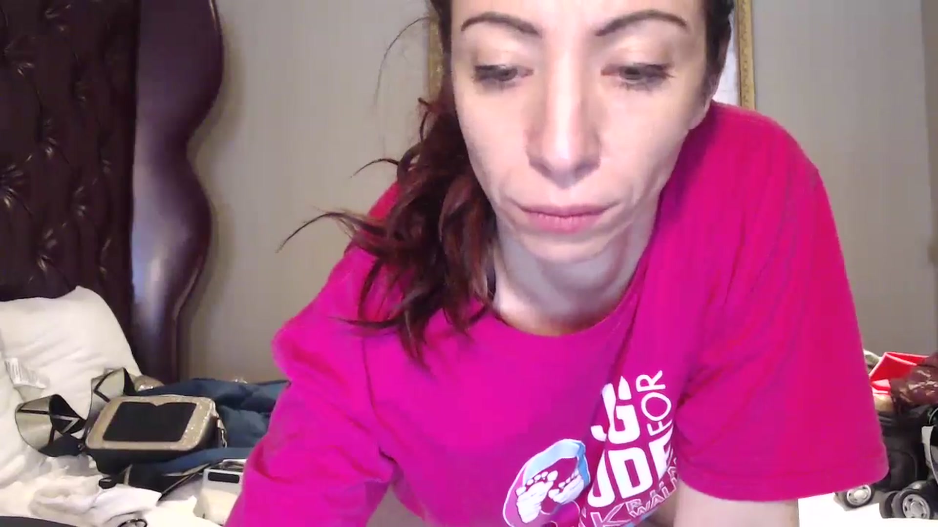 Gallery image thumbnail from AmyDay's myfreecams stream on, 05/24/2024, 15:38 image 2 of 20
