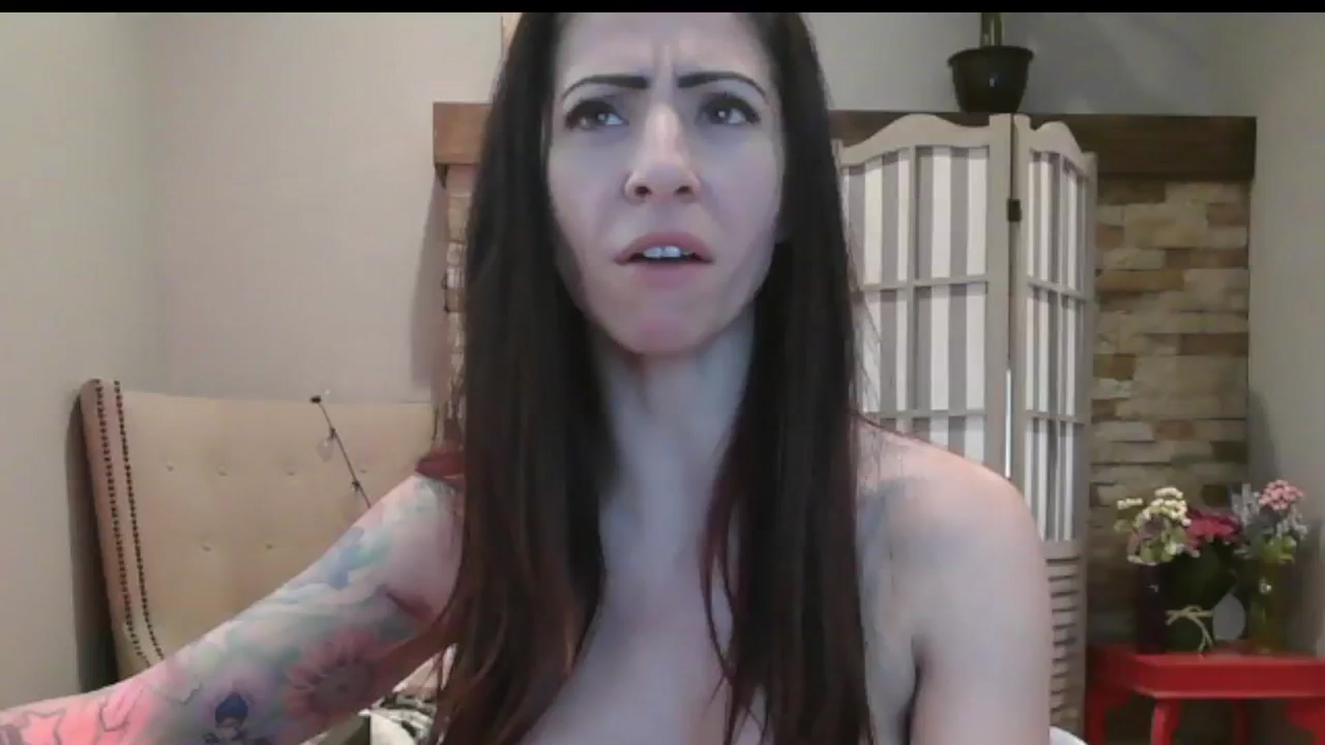Gallery image thumbnail from AmyDay's myfreecams stream on, 05/30/2024, 18:00 image 15 of 20