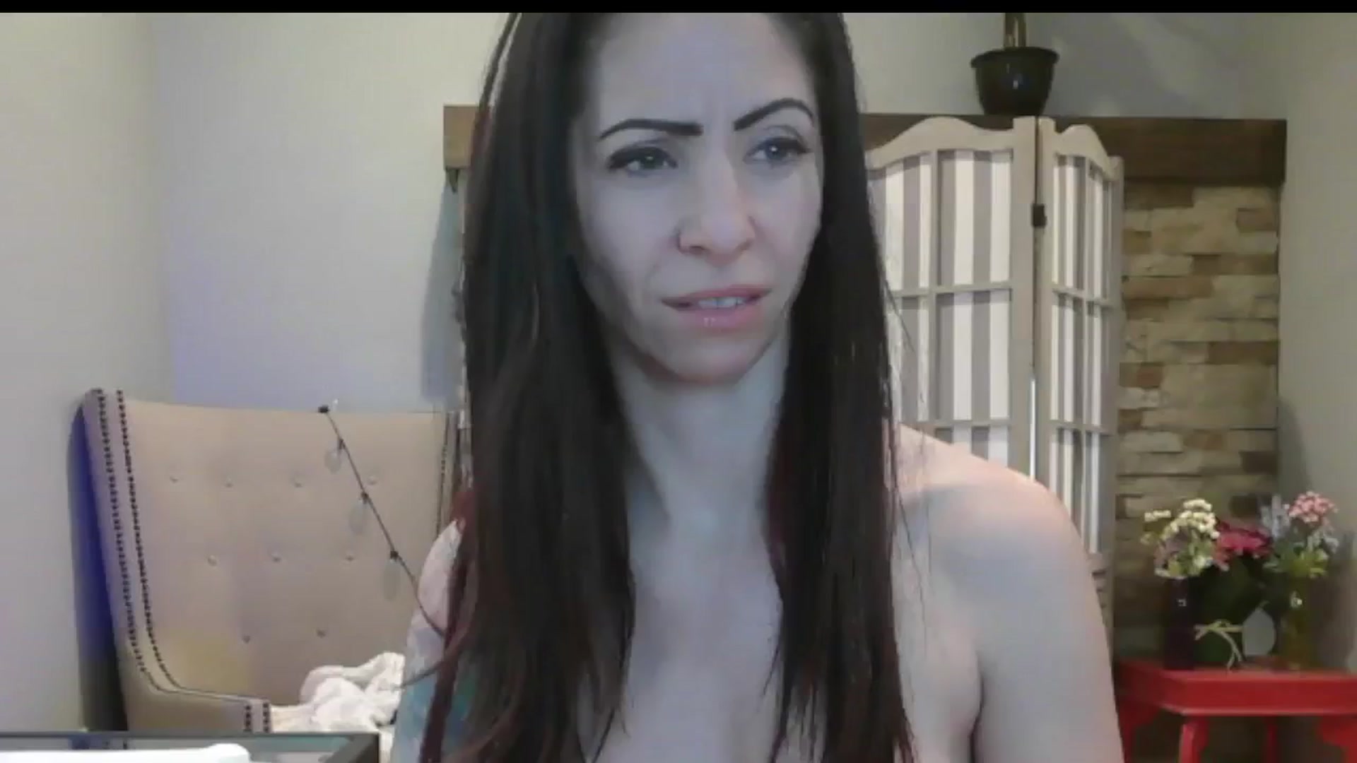 Gallery image thumbnail from AmyDay's myfreecams stream on, 05/30/2024, 18:00 image 14 of 20