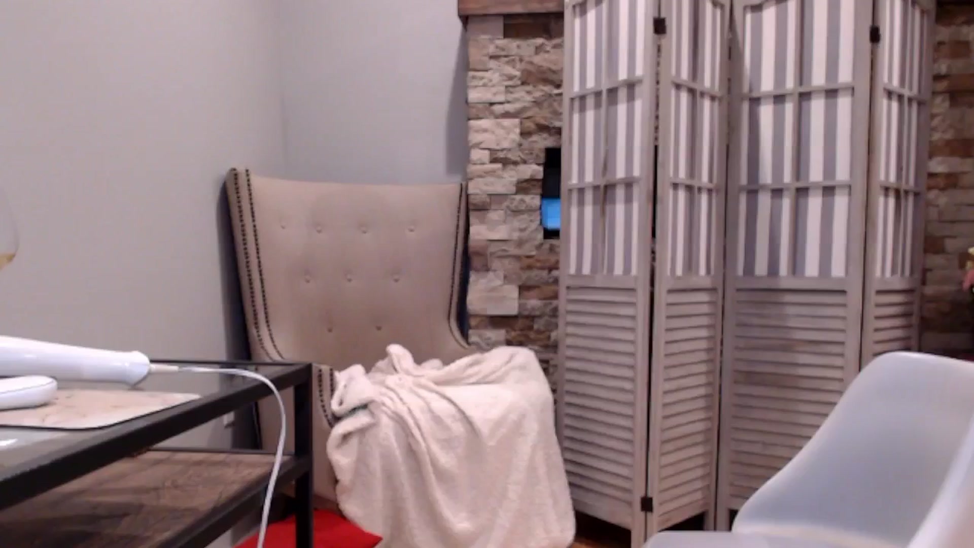 Gallery image thumbnail from AmyDay's myfreecams stream on, 09/10/2024, 05:13 image 16 of 20