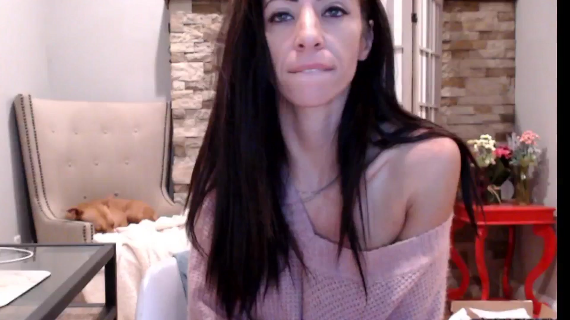Gallery image thumbnail from AmyDay's myfreecams stream on, 09/16/2024, 06:14 image 17 of 20