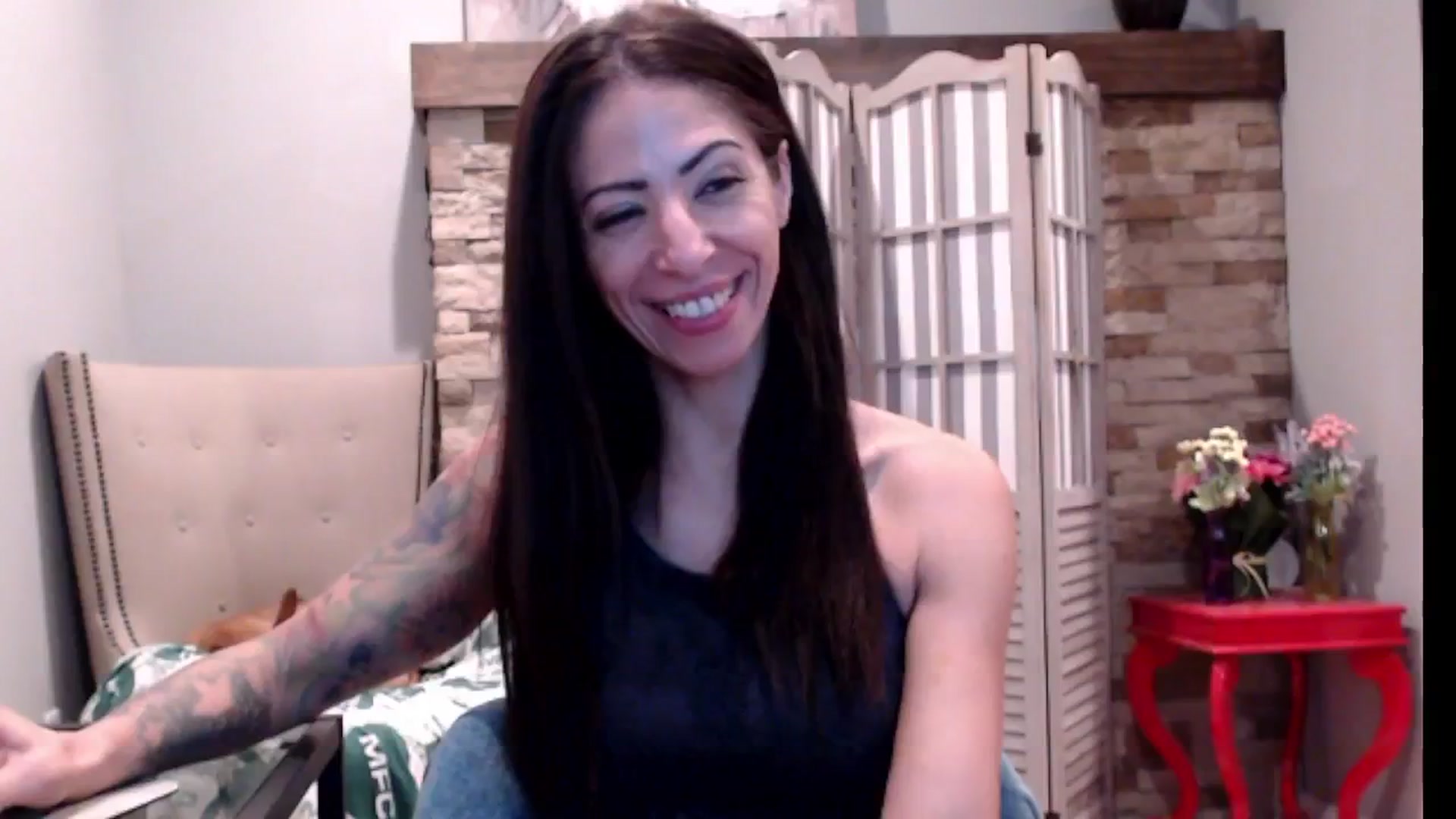 Gallery image thumbnail from AmyDay's myfreecams stream on, 09/30/2024, 15:37 image 18 of 20