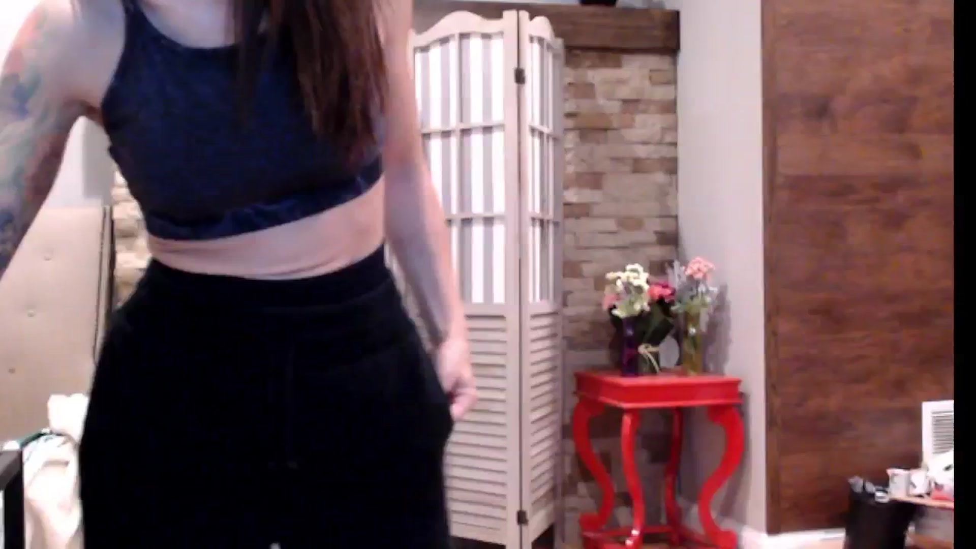 Gallery image thumbnail from AmyDay's myfreecams stream on, 09/30/2024, 15:37 image 2 of 20