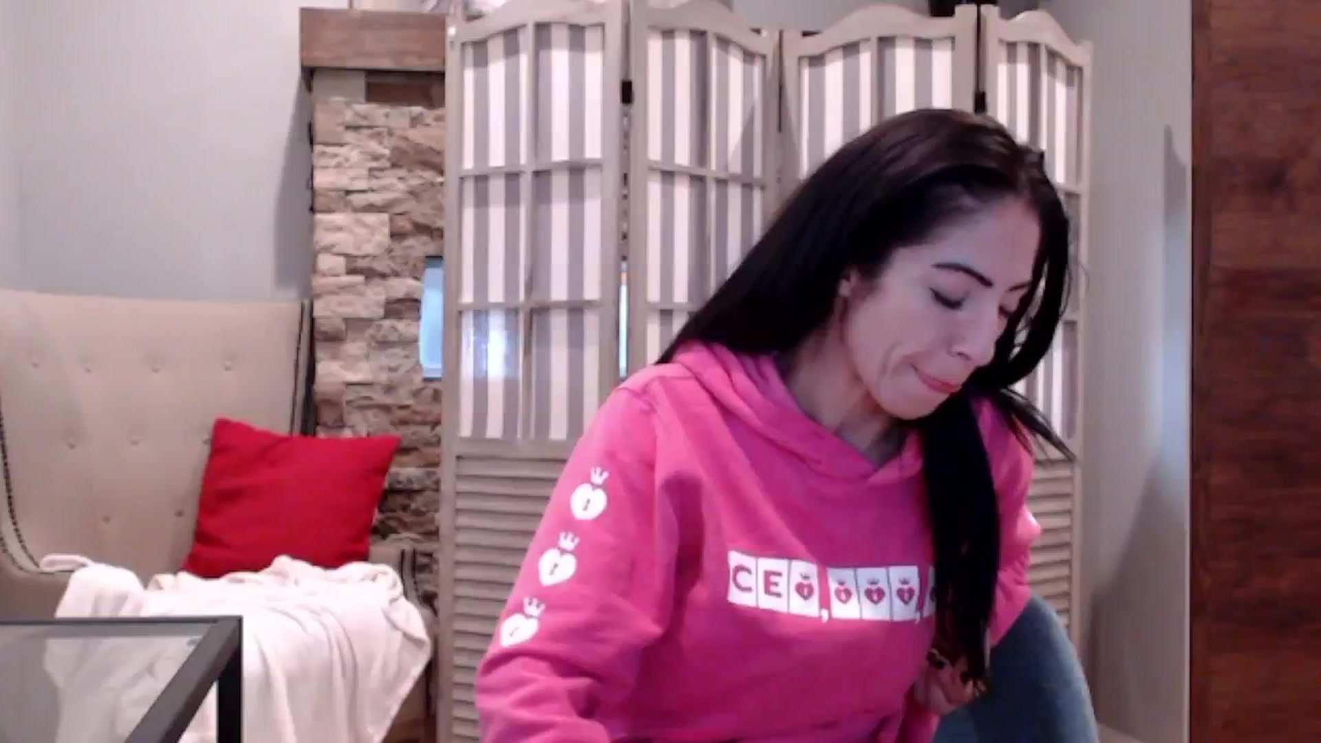 Gallery image thumbnail from AmyDay's myfreecams stream on, 10/21/2024, 17:51 image 6 of 20