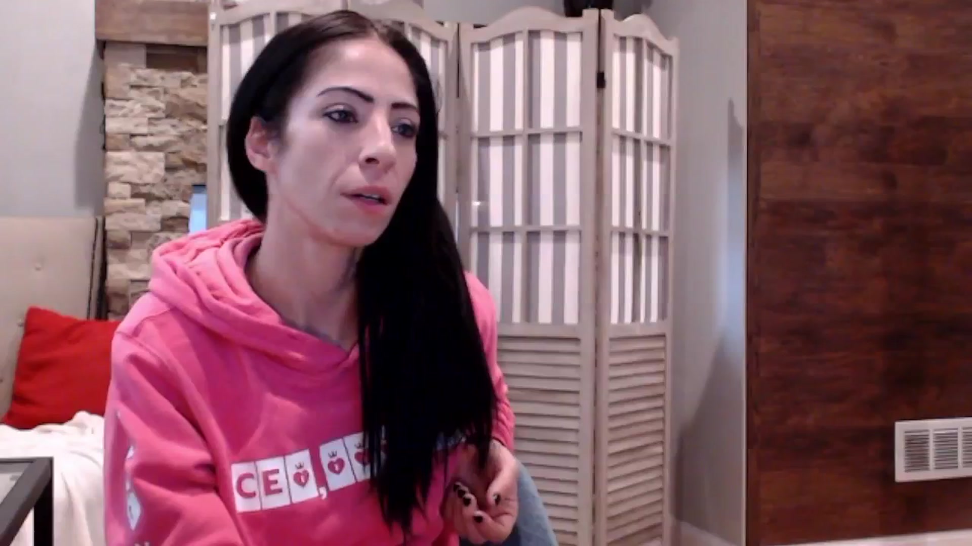 Gallery image thumbnail from AmyDay's myfreecams stream on, 10/21/2024, 17:51 image 4 of 20