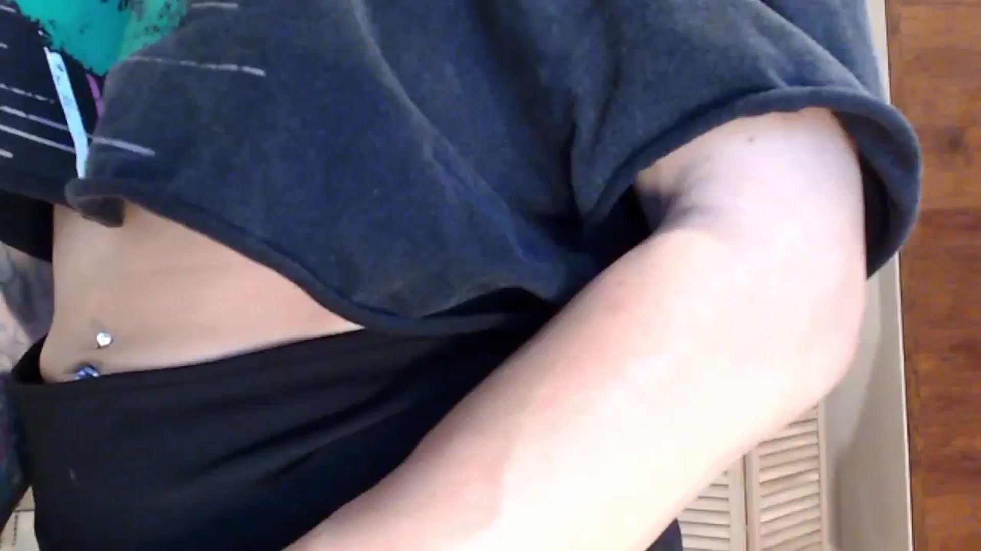 Gallery image thumbnail from AmyDay's myfreecams stream on, 10/24/2024, 19:01 image 12 of 20