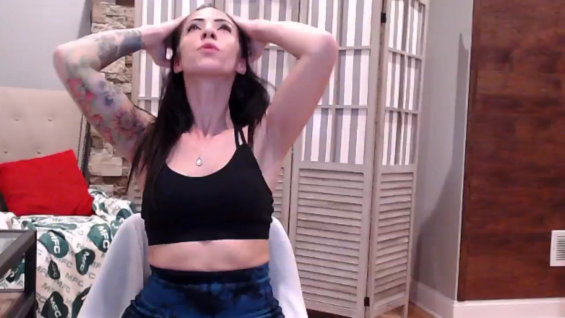 Gallery image thumbnail from AmyDay's myfreecams stream on, 11/04/2024, 18:13 image 4 of 20