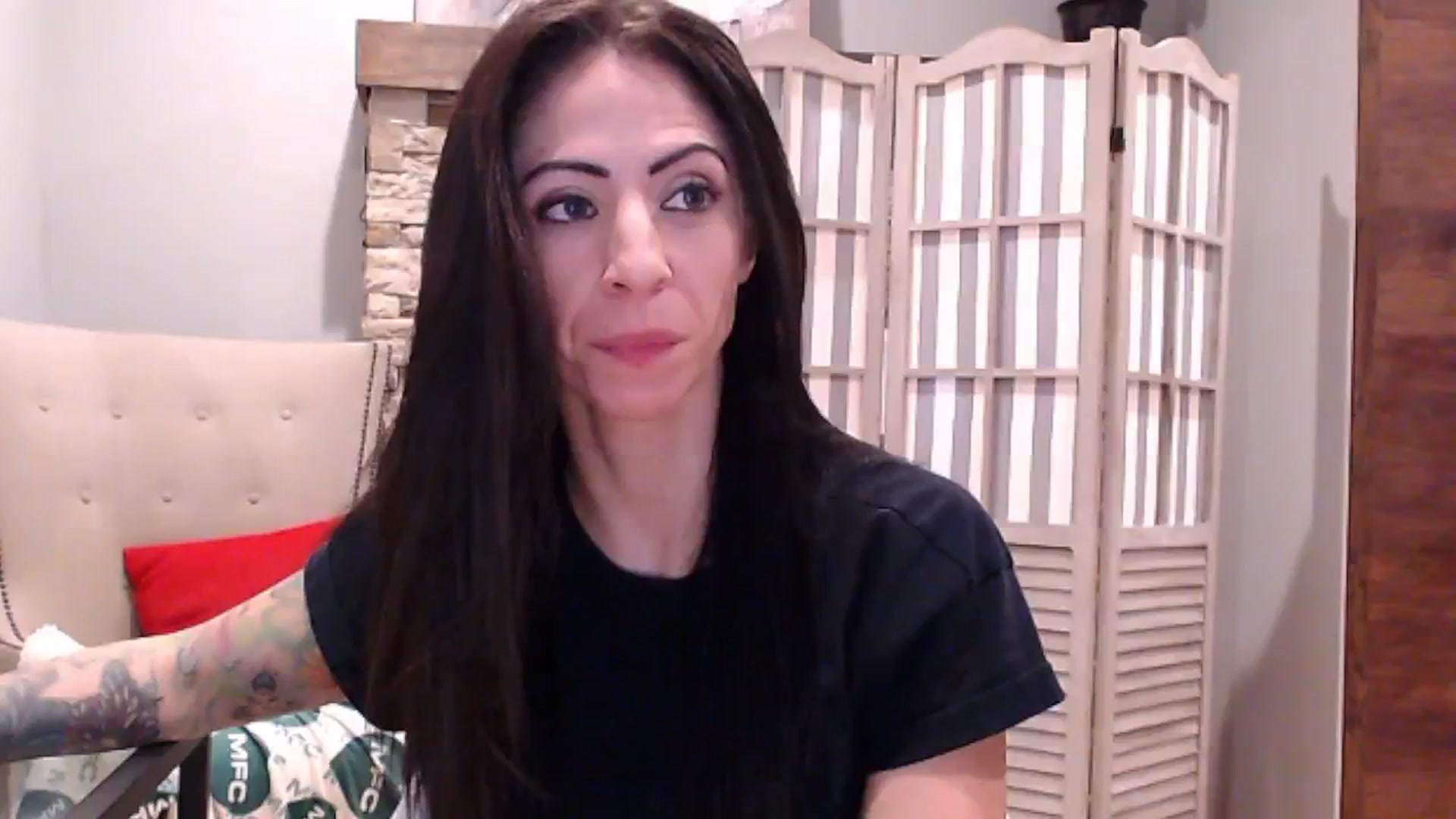 Gallery image thumbnail from AmyDay's myfreecams stream on, 11/04/2024, 20:15 image 3 of 20