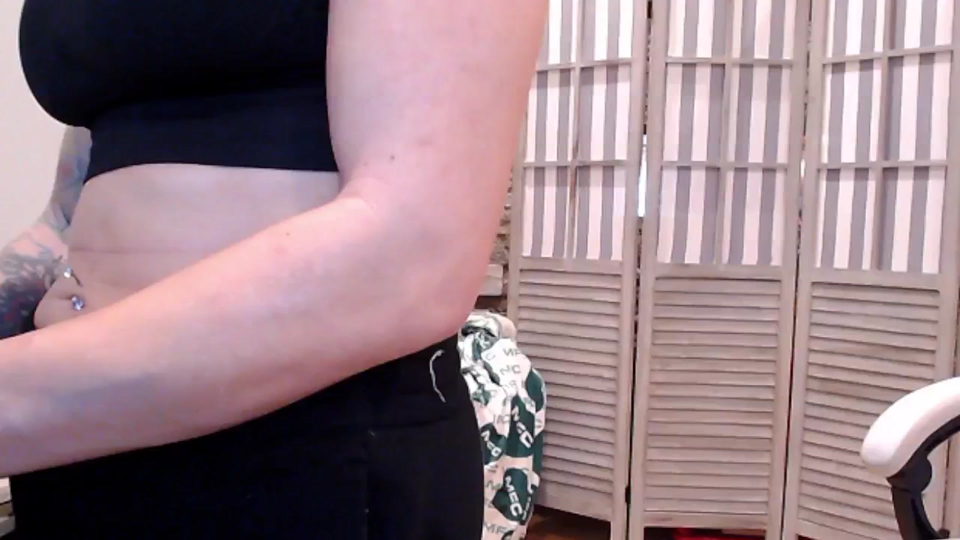 Gallery image thumbnail from AmyDay's myfreecams stream on, 11/07/2024, 21:11 image 15 of 20
