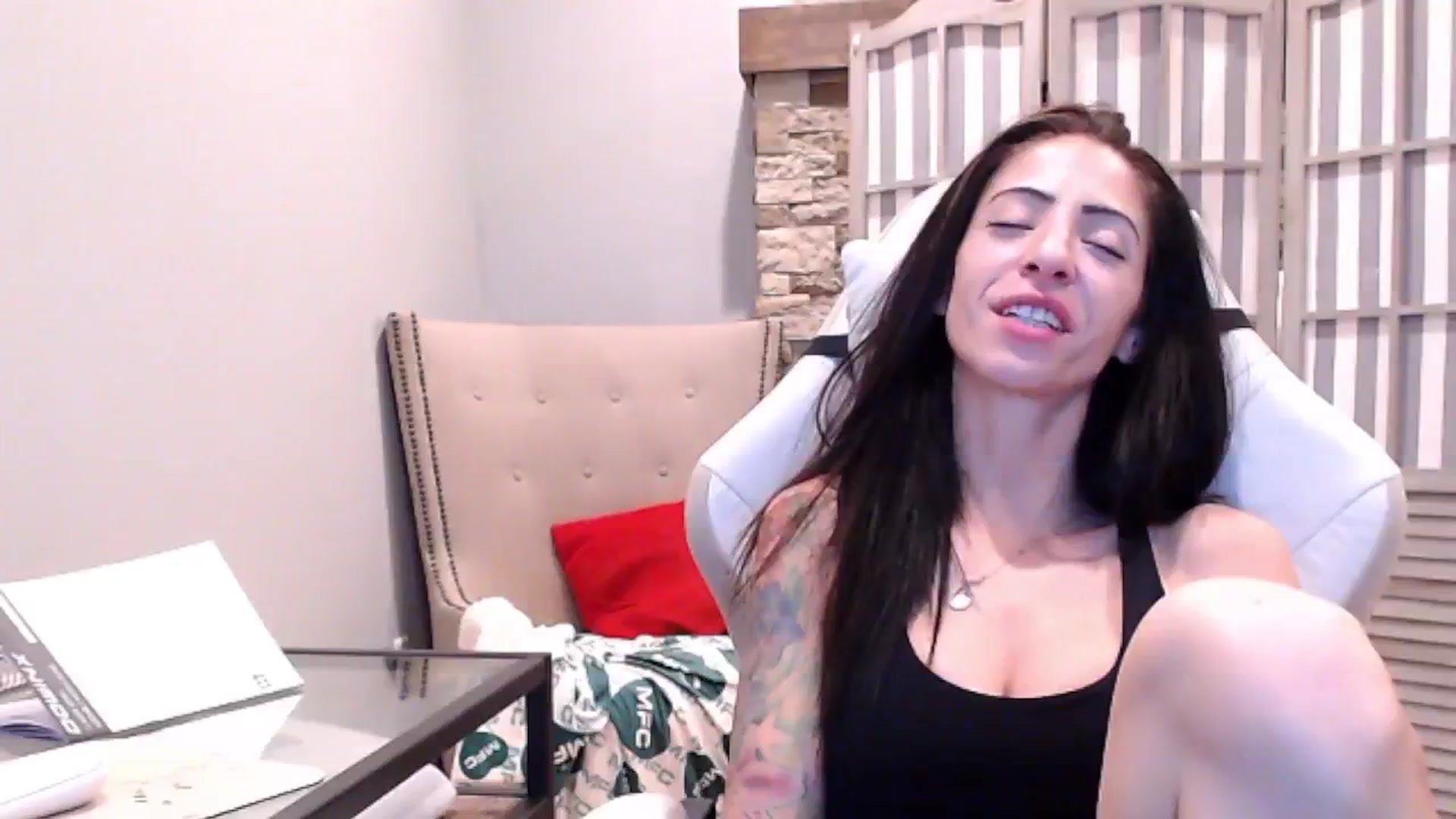 Gallery image thumbnail from AmyDay's myfreecams stream on, 11/12/2024, 20:13 image 20 of 20
