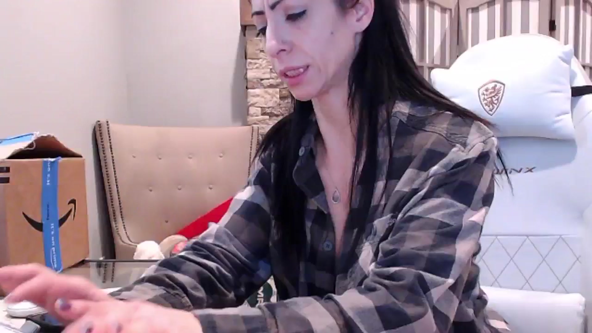 Gallery image thumbnail from AmyDay's myfreecams stream on, 11/15/2024, 17:52 image 12 of 20