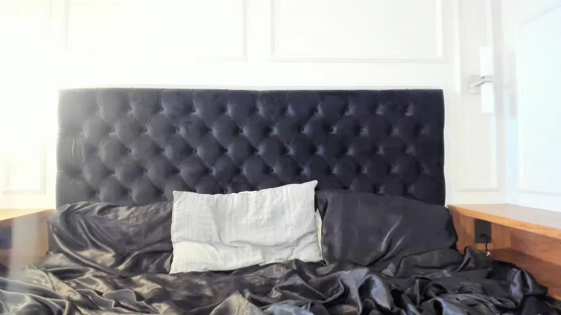 Gallery image thumbnail from AmyKGreen's myfreecams stream on, 12/06/2022, 20:26 image 16 of 20