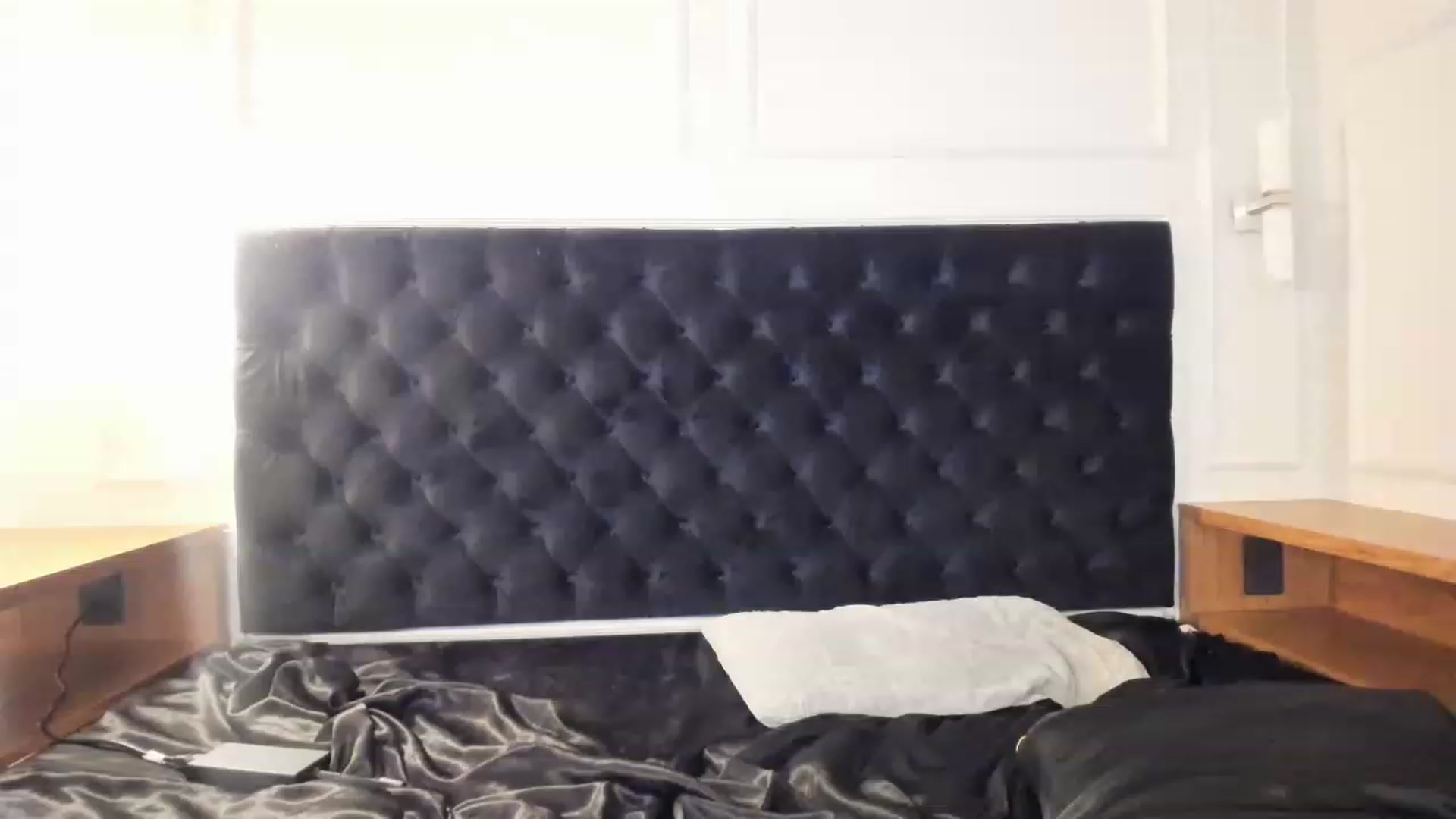 Gallery image thumbnail from AmyKGreen's myfreecams stream on, 04/17/2023, 06:07 image 1 of 20
