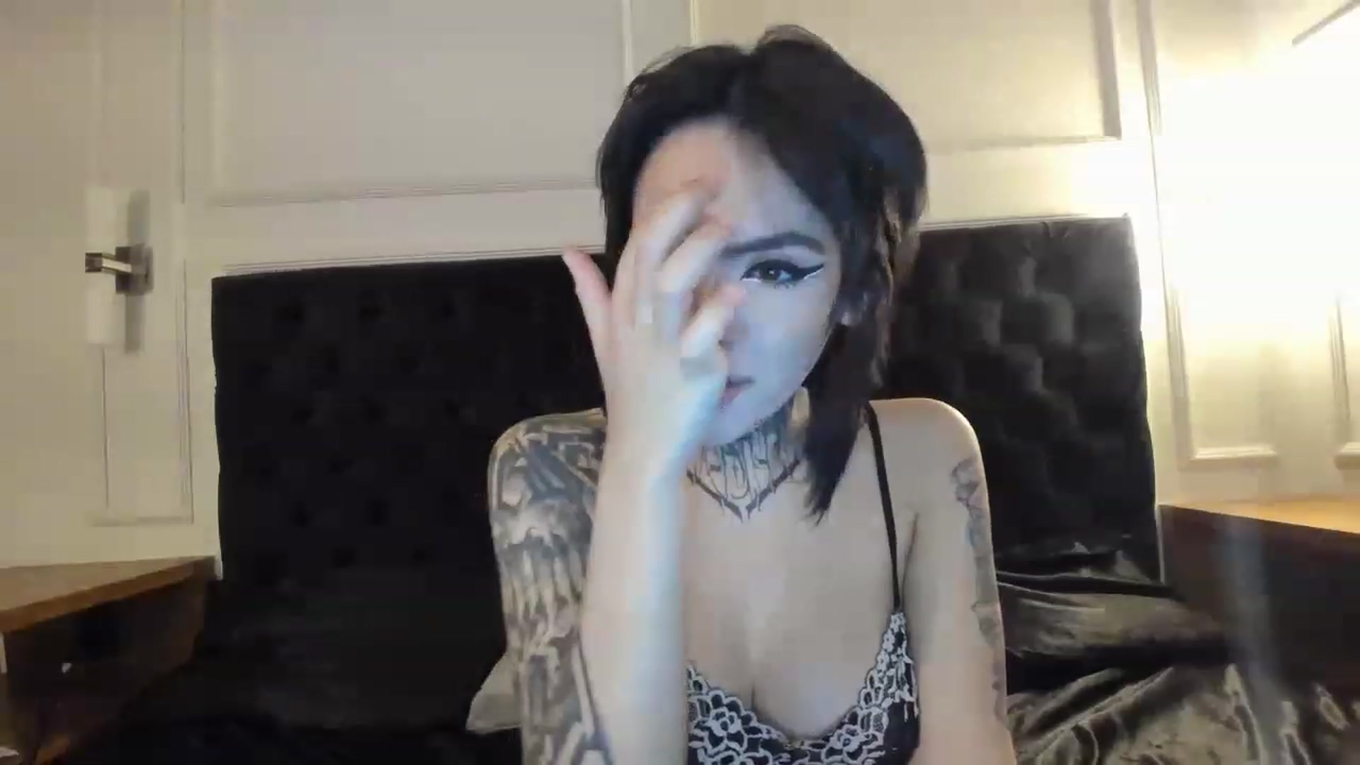 Gallery image thumbnail from AmyKGreen's myfreecams stream on, 06/27/2023, 05:52 image 19 of 20
