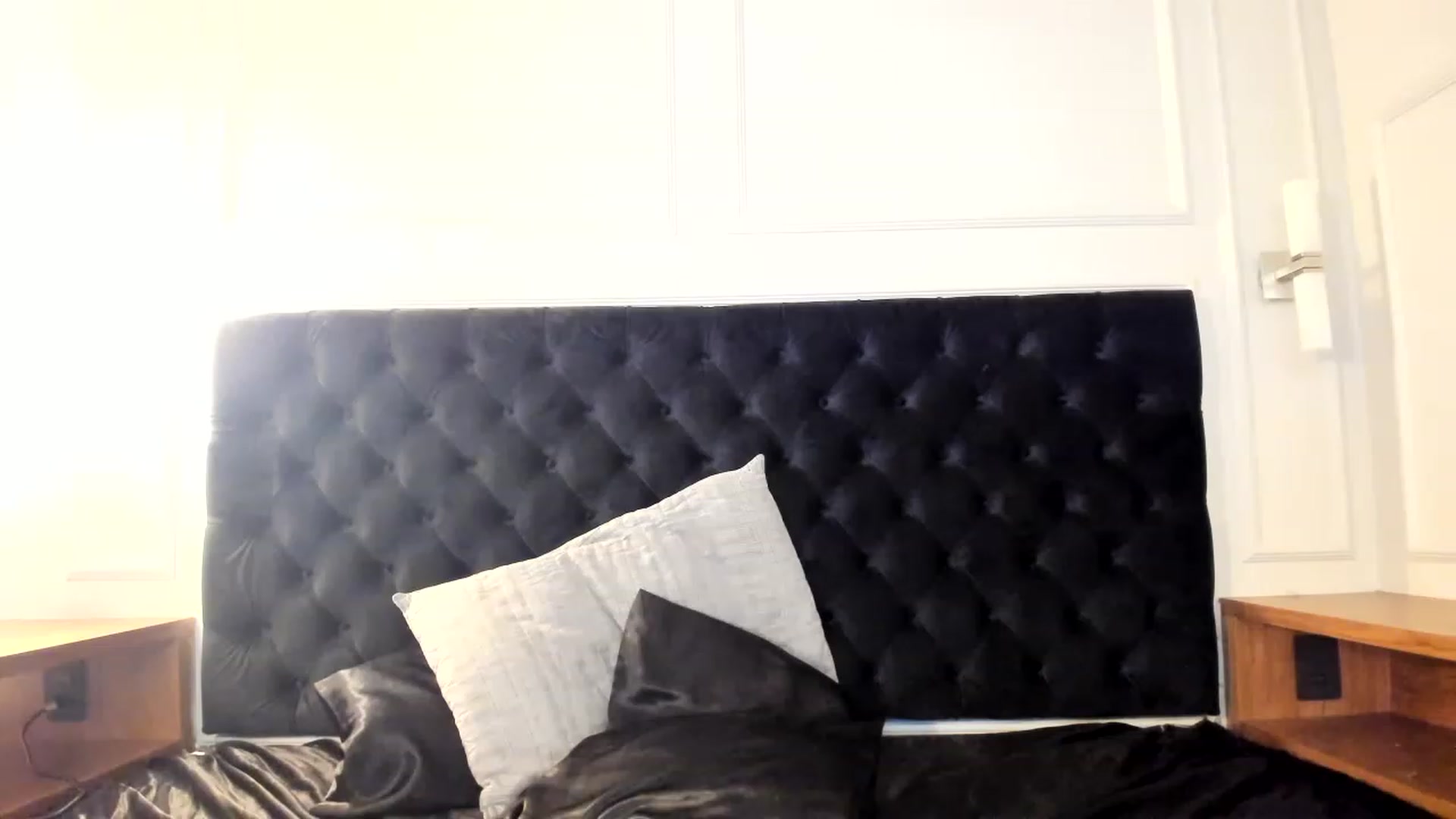 Gallery image thumbnail from AmyKGreen's myfreecams stream on, 07/08/2023, 09:07 image 6 of 20