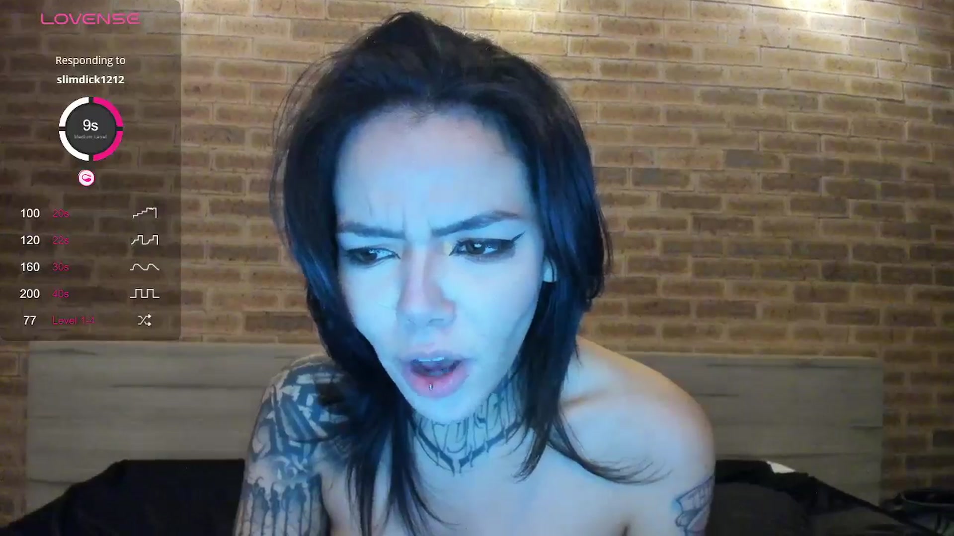 Gallery image thumbnail from AmyKGreen's myfreecams stream on, 05/31/2024, 06:49 image 11 of 20