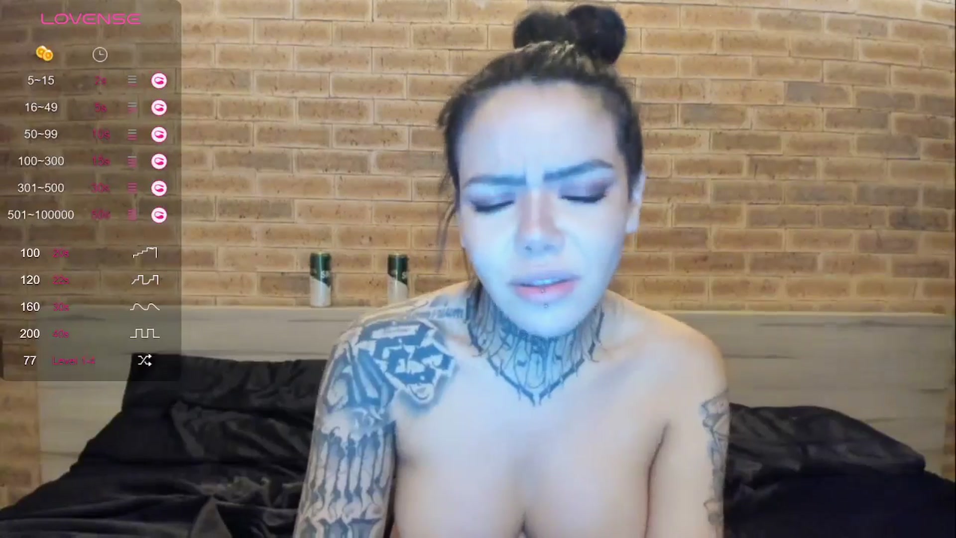 Gallery image thumbnail from AmyKGreen's myfreecams stream on, 08/26/2024, 08:24 image 18 of 20
