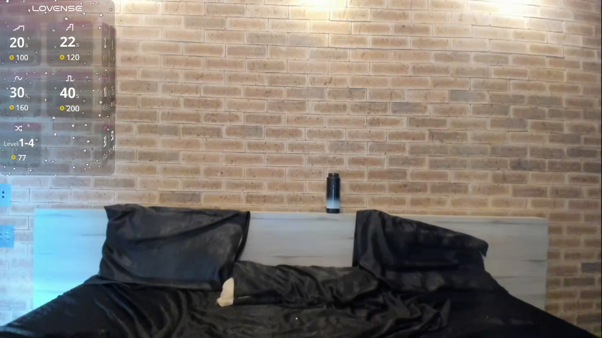 Gallery image thumbnail from AmyKGreen's myfreecams stream on, 12/12/2024, 09:15 image 9 of 20
