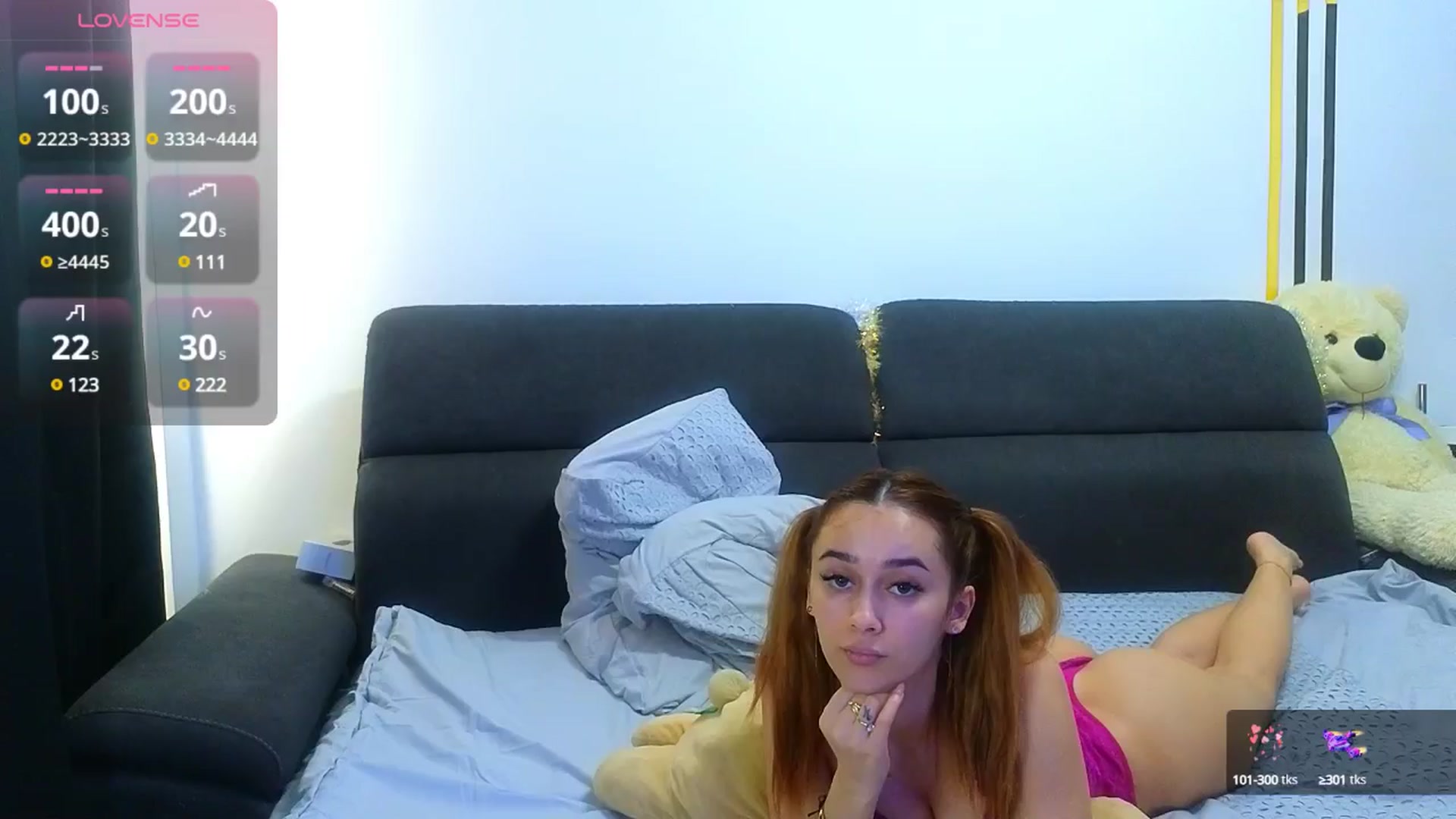 Gallery image thumbnail from AmyKentt's myfreecams stream on, 01/08/2025, 13:02 image 18 of 20