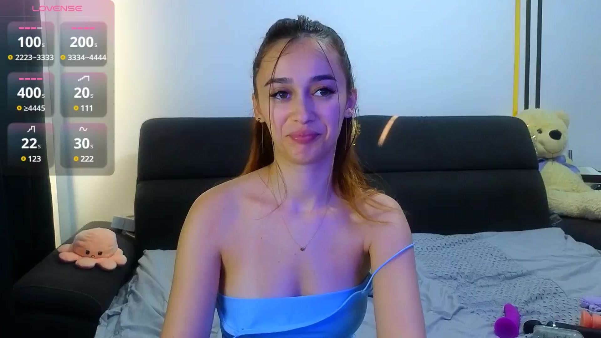 Gallery image thumbnail from AmyKentt's myfreecams stream on, 01/12/2025, 13:09 image 14 of 20