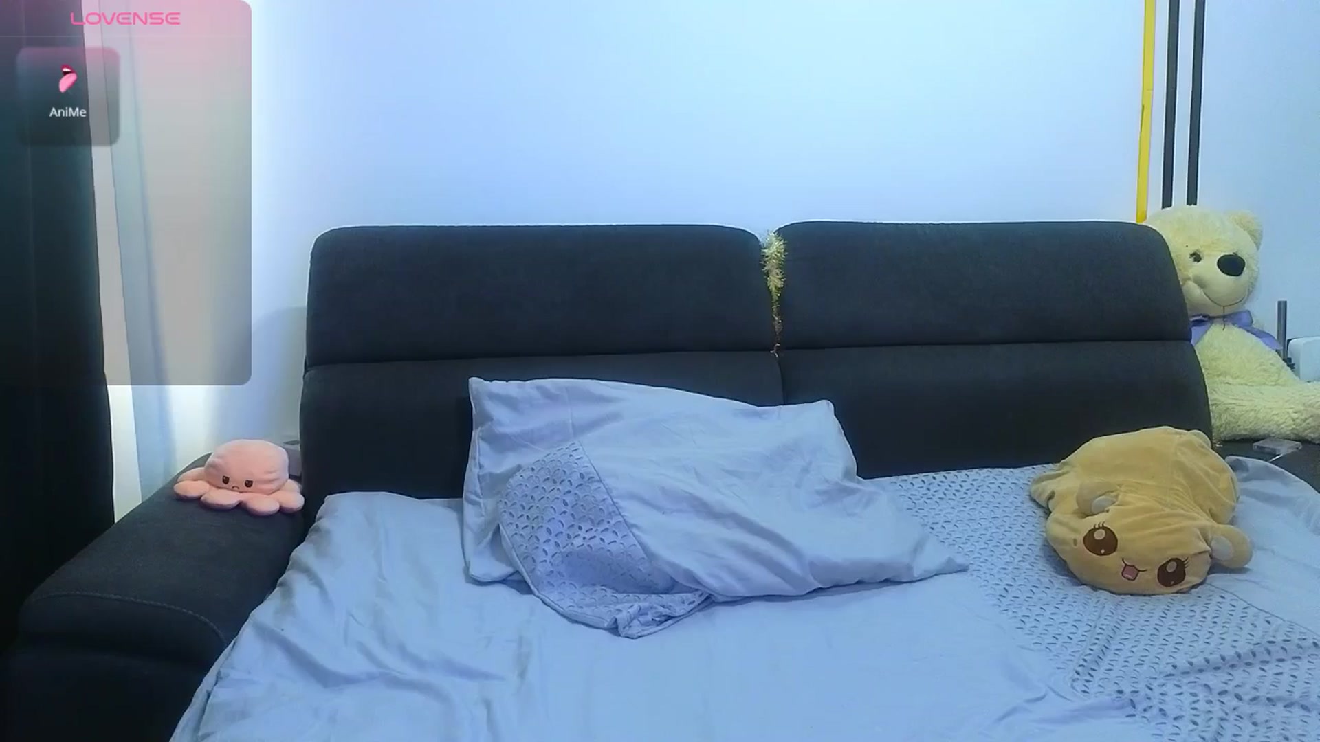 Gallery image thumbnail from AmyKentt's myfreecams stream on, 01/14/2025, 08:50 image 5 of 20