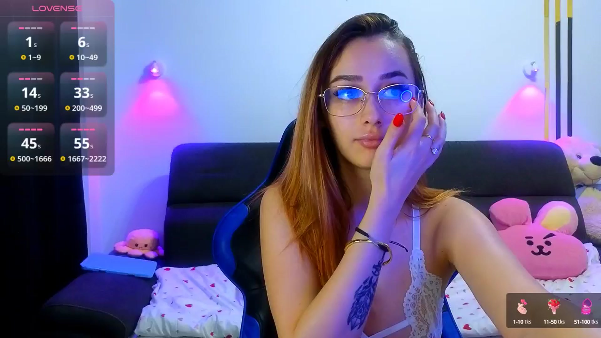 Gallery image thumbnail from AmyKentt's myfreecams stream on, 02/16/2025, 16:06 image 6 of 20