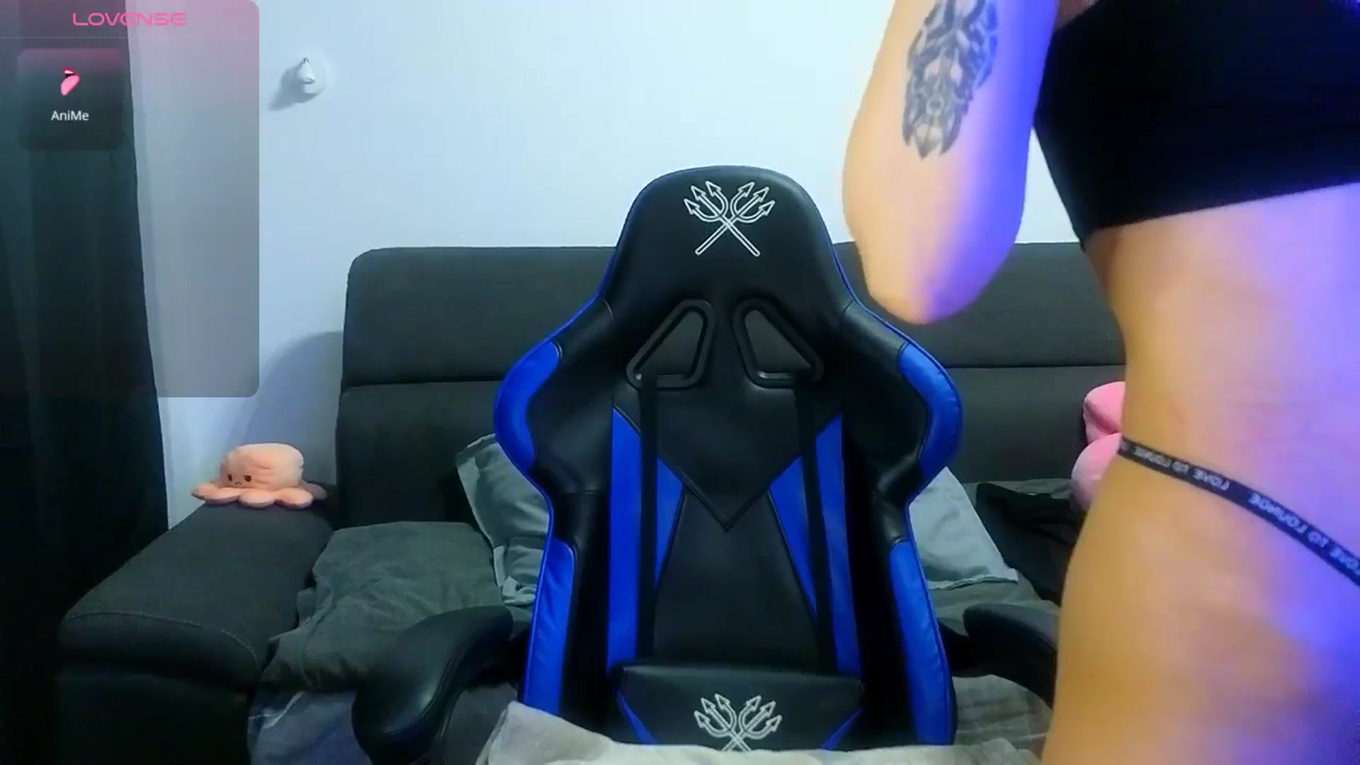 Gallery image thumbnail from AmyKentt's myfreecams stream on, 03/14/2025, 19:14 image 10 of 20