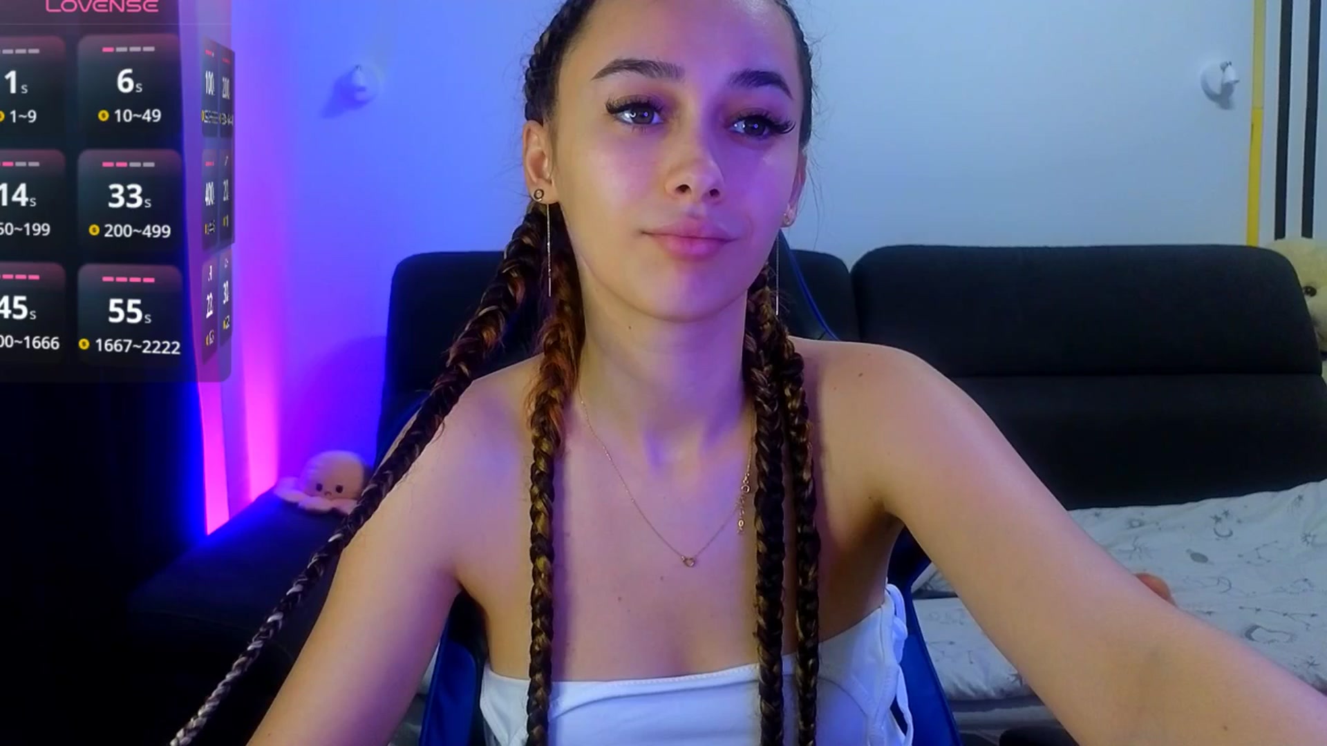 Gallery image thumbnail from AmyKentt's myfreecams stream on, 03/28/2025, 18:15 image 13 of 20