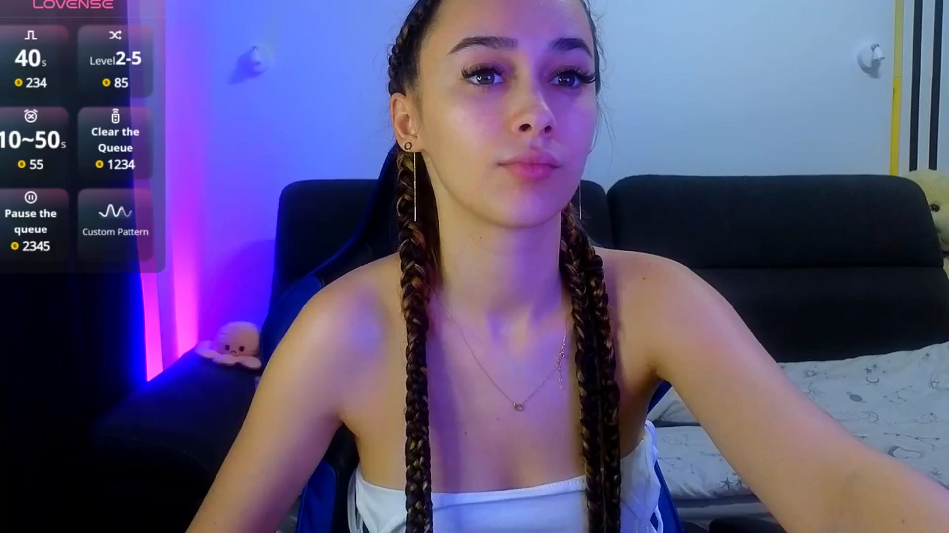 Gallery image thumbnail from AmyKentt's myfreecams stream on, 03/28/2025, 18:15 image 12 of 20