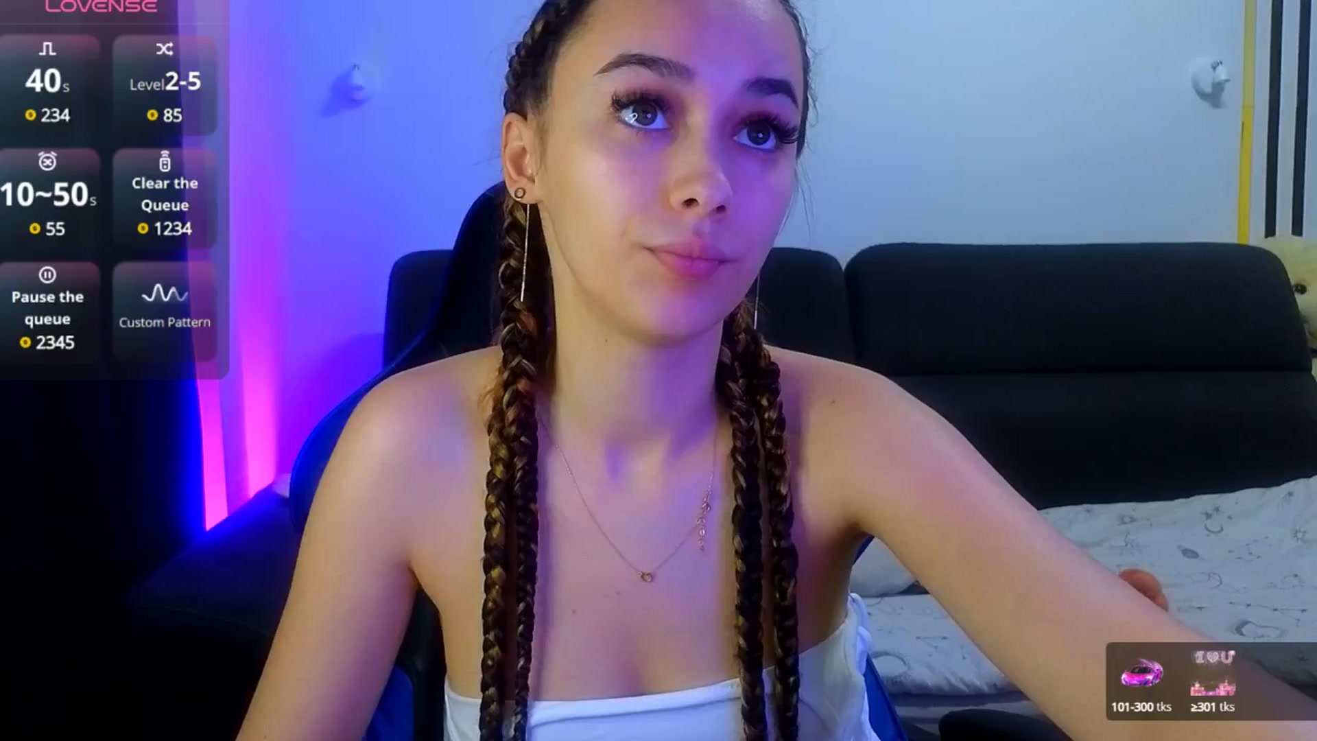 Gallery image thumbnail from AmyKentt's myfreecams stream on, 03/28/2025, 18:15 image 18 of 20