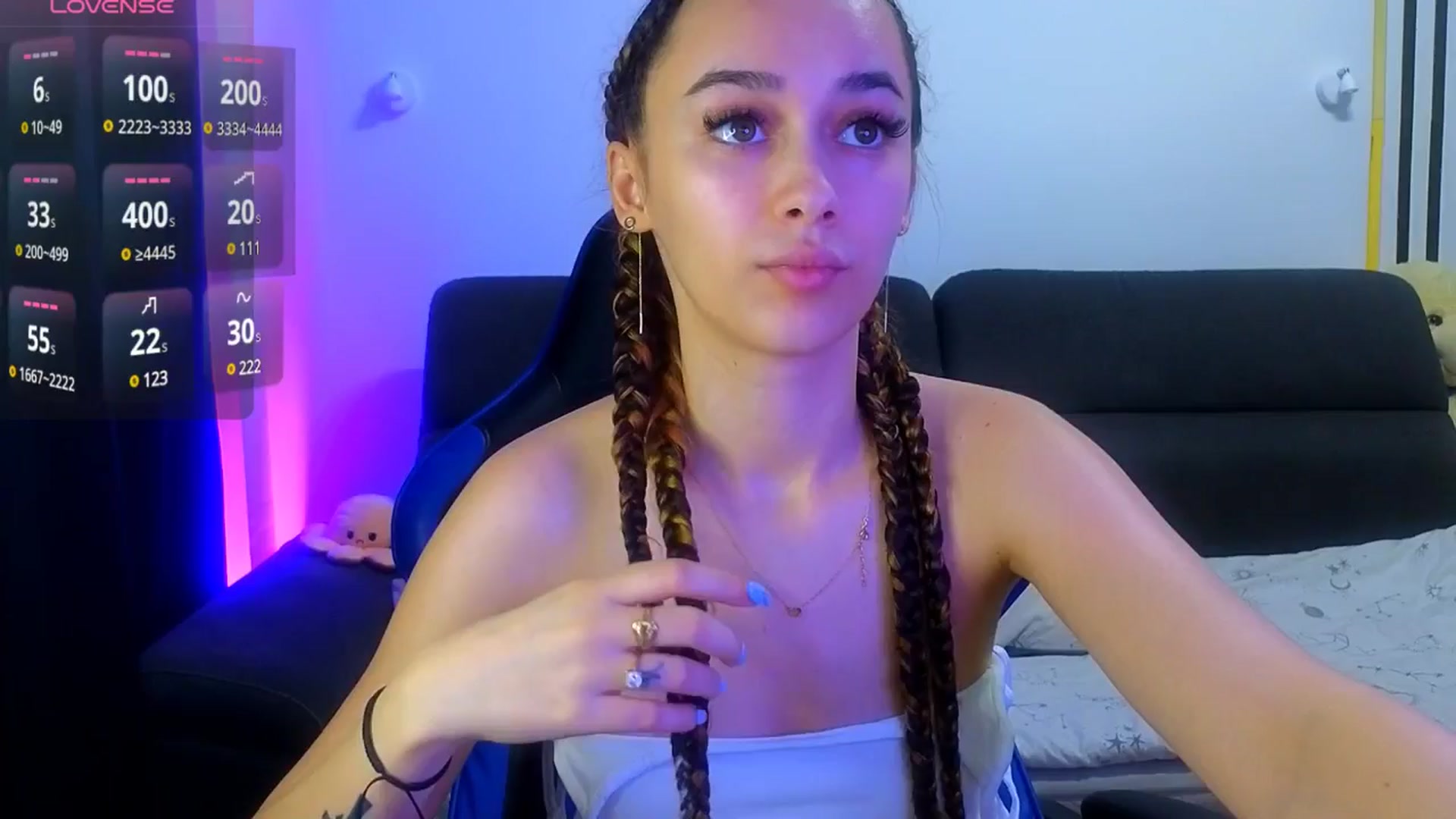 Gallery image thumbnail from AmyKentt's myfreecams stream on, 03/28/2025, 18:15 image 7 of 20