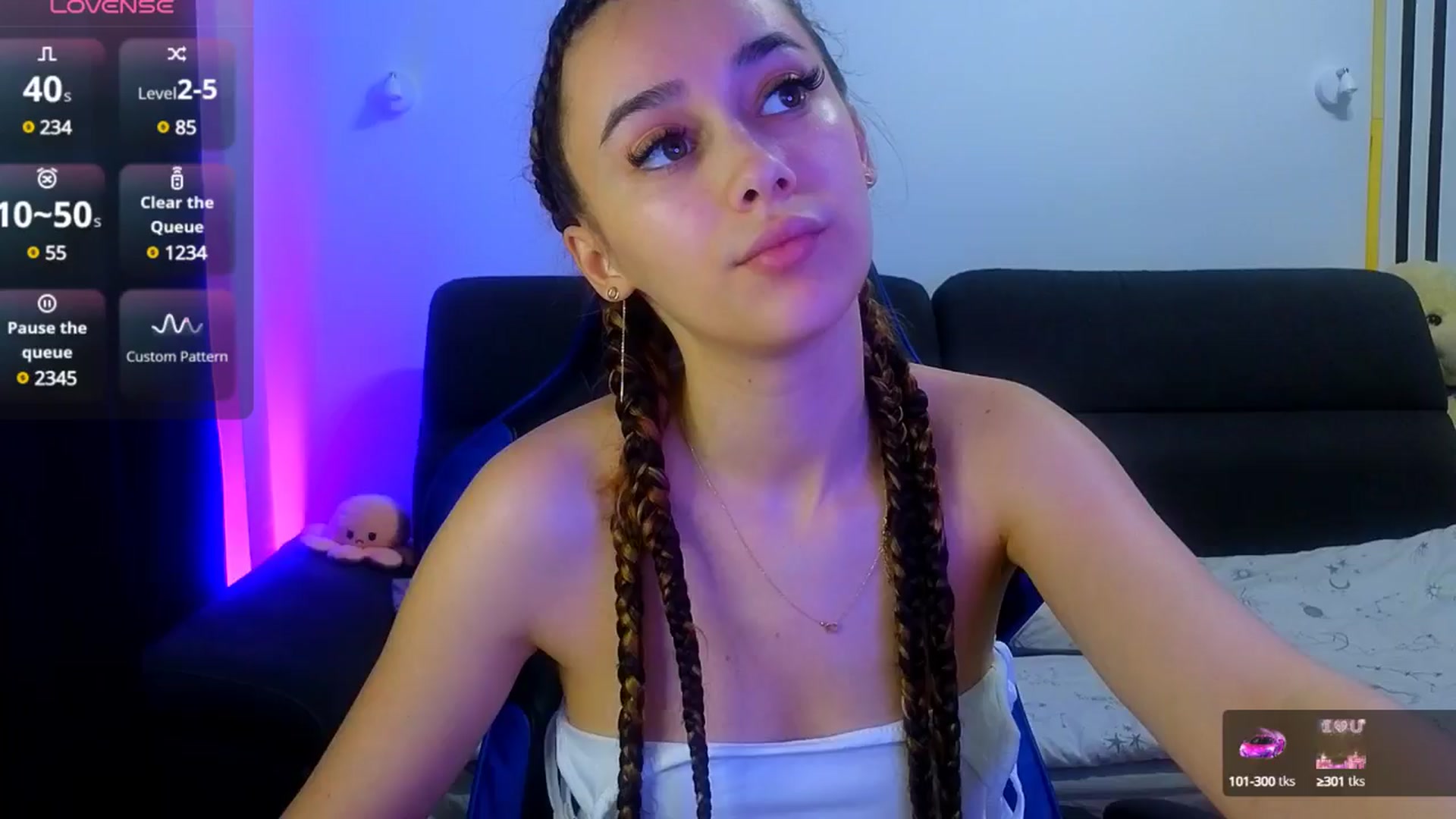 Gallery image thumbnail from AmyKentt's myfreecams stream on, 03/28/2025, 18:15 image 3 of 20