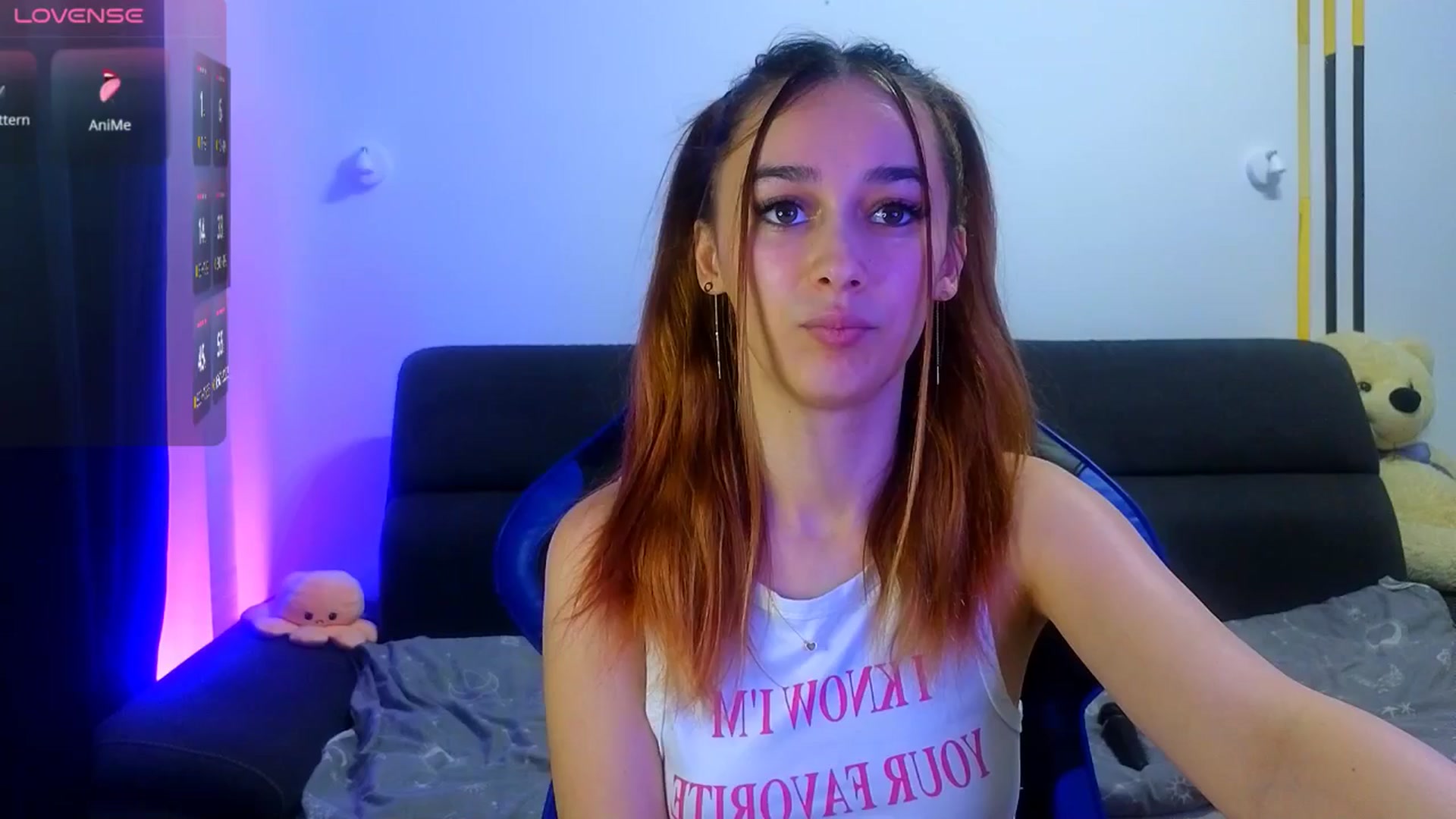 Gallery image thumbnail from AmyKentt's myfreecams stream on, 04/06/2025, 15:44 image 15 of 20