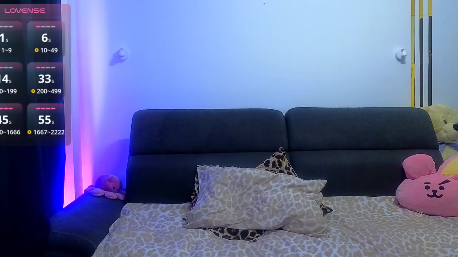 Gallery image thumbnail from AmyKentt's myfreecams stream on, 04/17/2025, 15:56 image 4 of 20